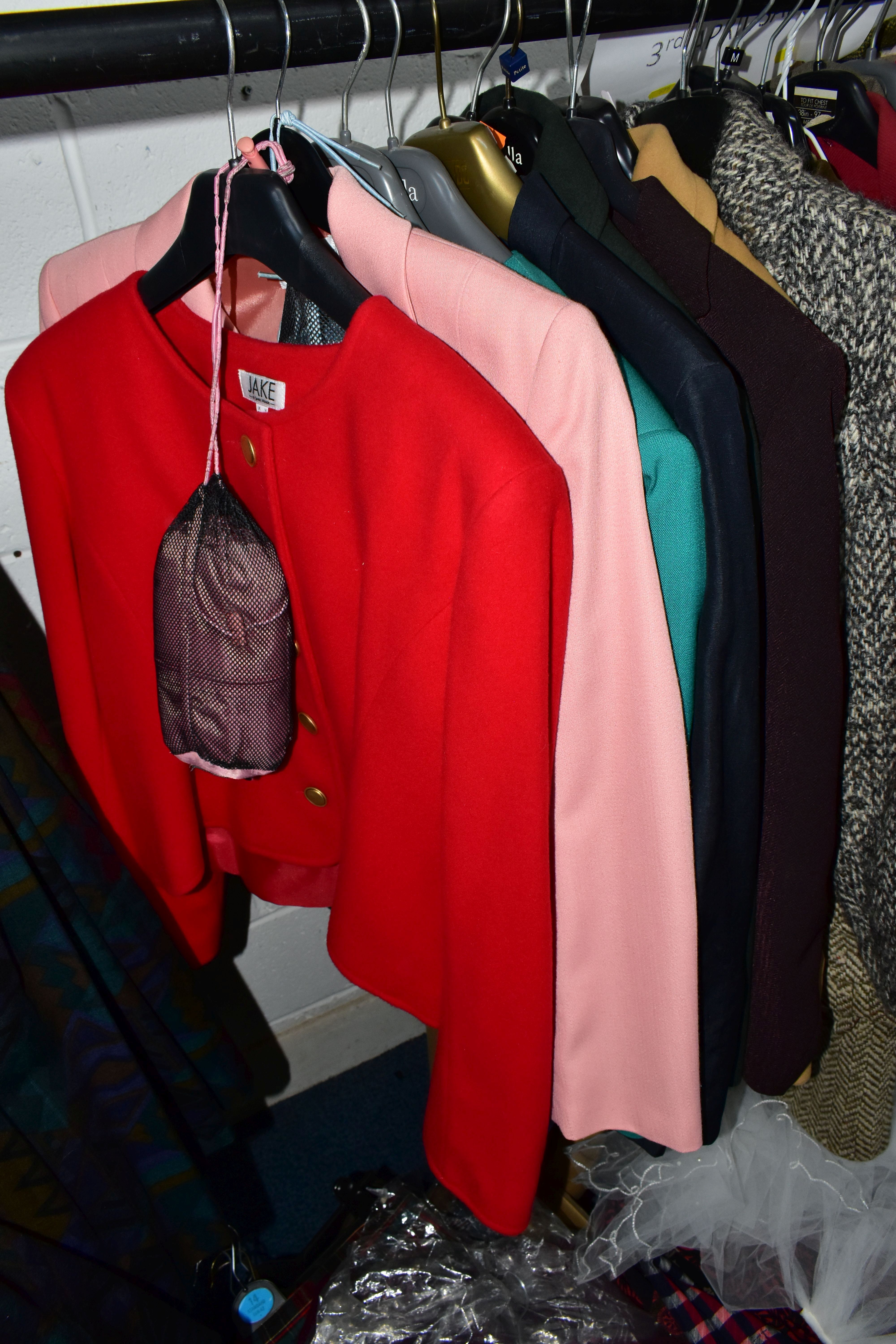 A RAIL AND TWO BOXES OF LADIES CLOTHING, to include coats, jackets, faux furs, sheepskins, skirts - Image 6 of 19