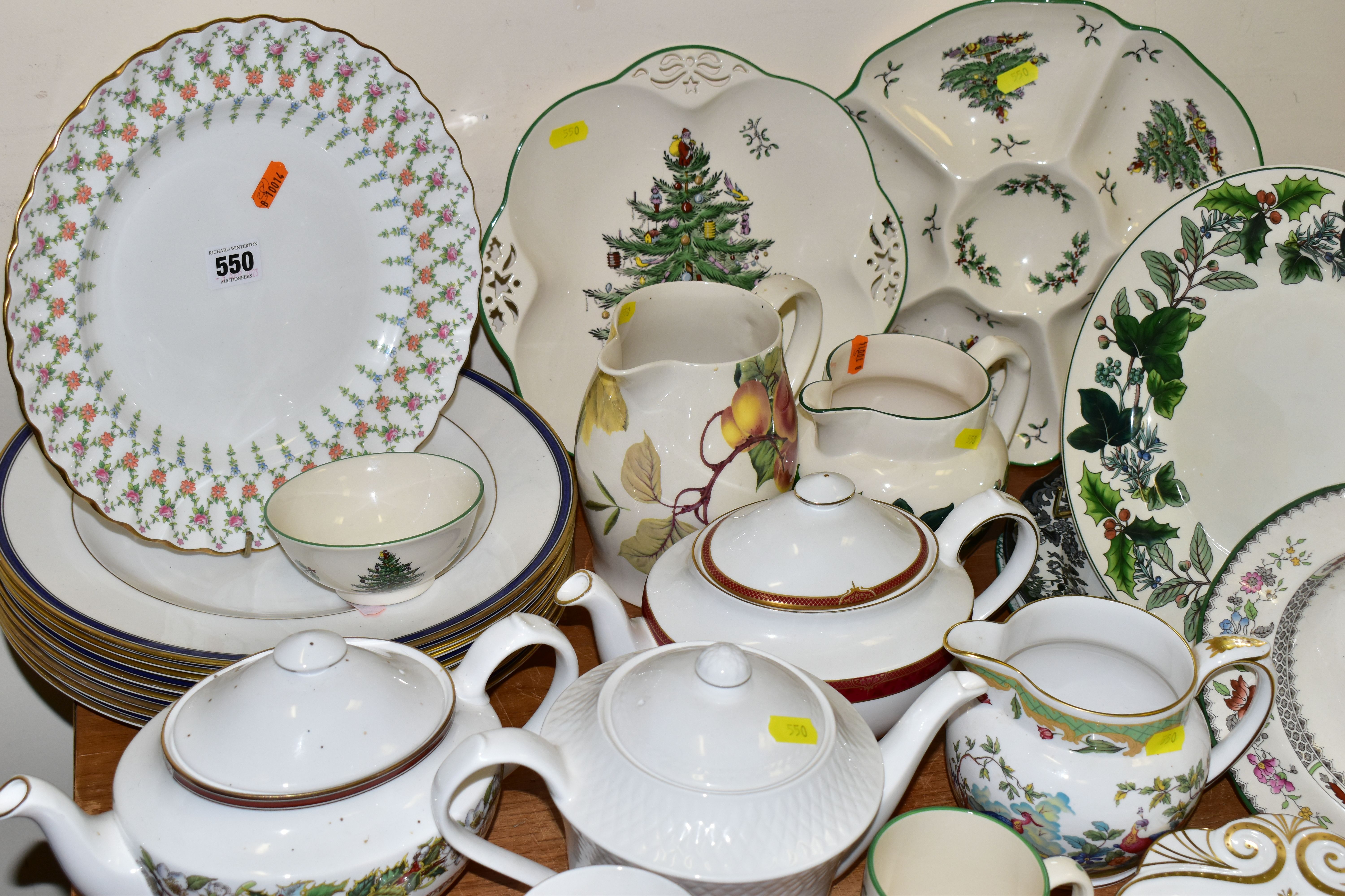 A COLLECTION OF ASSORTED SPODE CERAMICS, including a pair of limited edition plates commemorating - Image 2 of 5