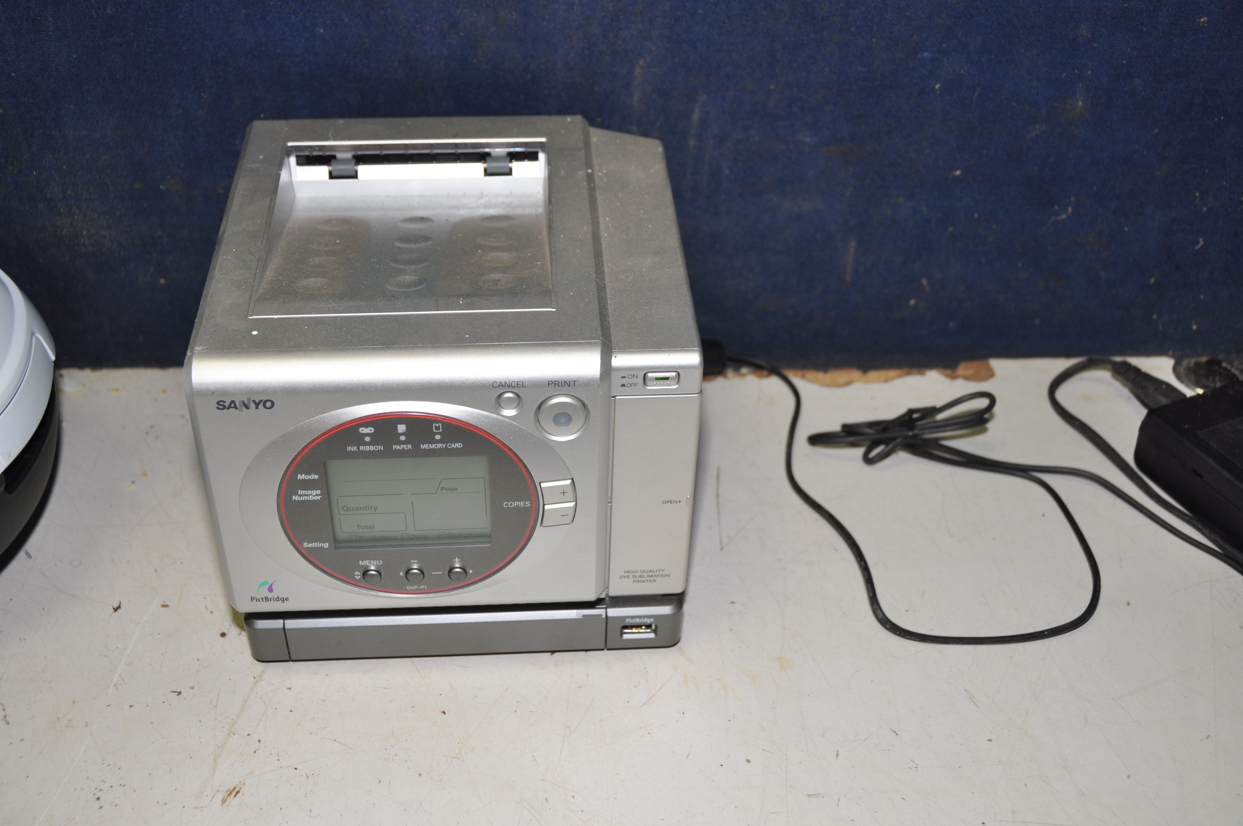 A BUSH VCB35B15C VACUUM CLEANER along with a Sanyo DVP-P1EX printer (both UNTESTED) (2) - Image 3 of 3