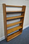 AN ERCOL LIGHT ELM WATERFALL OPEN BOOKCASE, with five shelves, two shelves adjustable, width 82cm