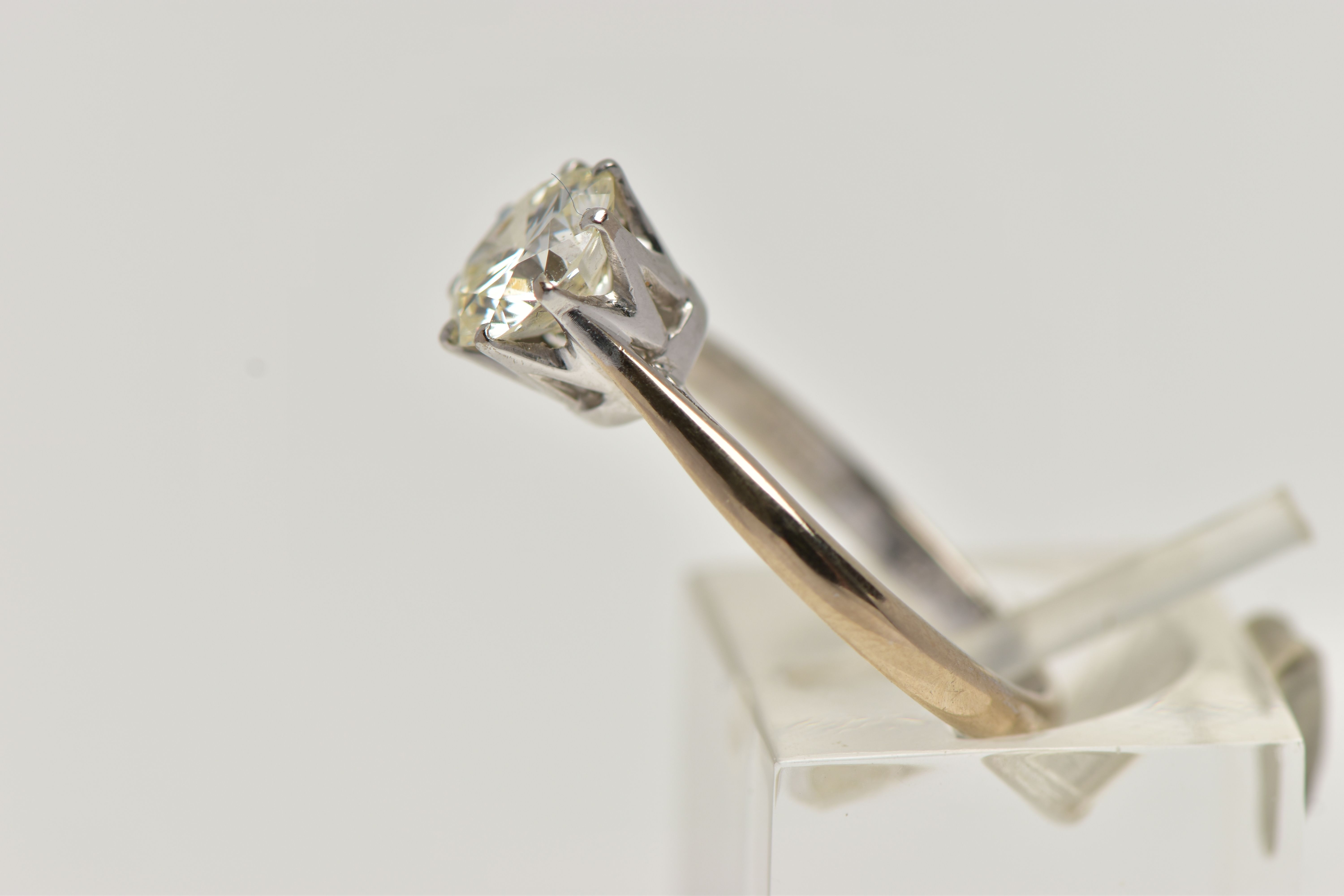 A MODERN SINGLE STONE DIAMOND RING, round brilliant cut diamond, estimated carat weight 1.50ct, - Image 2 of 12