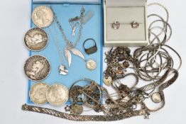 AN ASSORTMENT OF WHITE METAL JEWELLERY, to include a pair of signed 'Fiorelli' open heart earrings