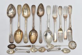 A PARCEL OF 19TH AND EARLY 20TH CENTURY FLATWARE, comprising a set of five Victorian Fiddle