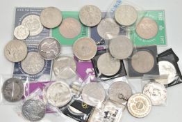 A PACKET OF COINS AND COMMEMORATIVES, to include 1887 LX1 Victoria Crown, 1921 Morgan Dollar, 1937