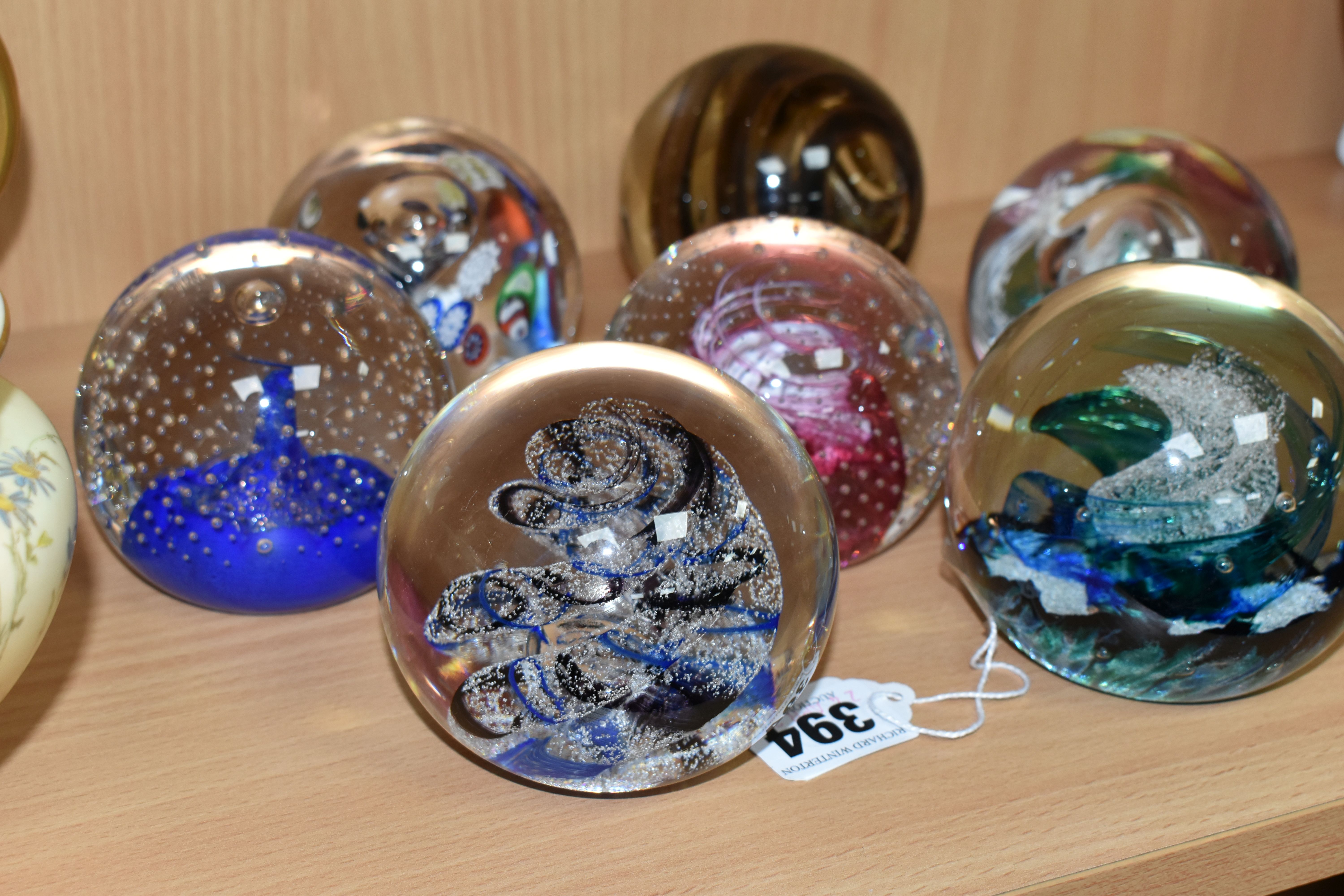 SEVEN GLASS PAPERWEIGHTS, to include Selkirk Glass Wave Tide 1999, a Selkirk Glass blue, black and - Image 2 of 4