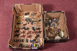 A QUANTITY OF ASSORTED HOLLOWCAST FIGURES, ANIMALS AND ACCESSORIES, mainly Britains and John