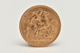 A GOLD HALF SOVEREIGN COIN EDWARD VII 1907, 3.99 grams, 0.916 fine, 19.30 mm