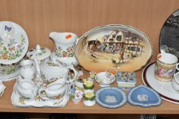A GROUP OF CERAMICS, to include assorted Aynsley Cottage Garden tea and gift wares, an Aynsley