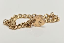 A 9CT GOLD BRACELET, double link bracelet, hallmarked 9ct Birmingham, fitted with a heart padlock
