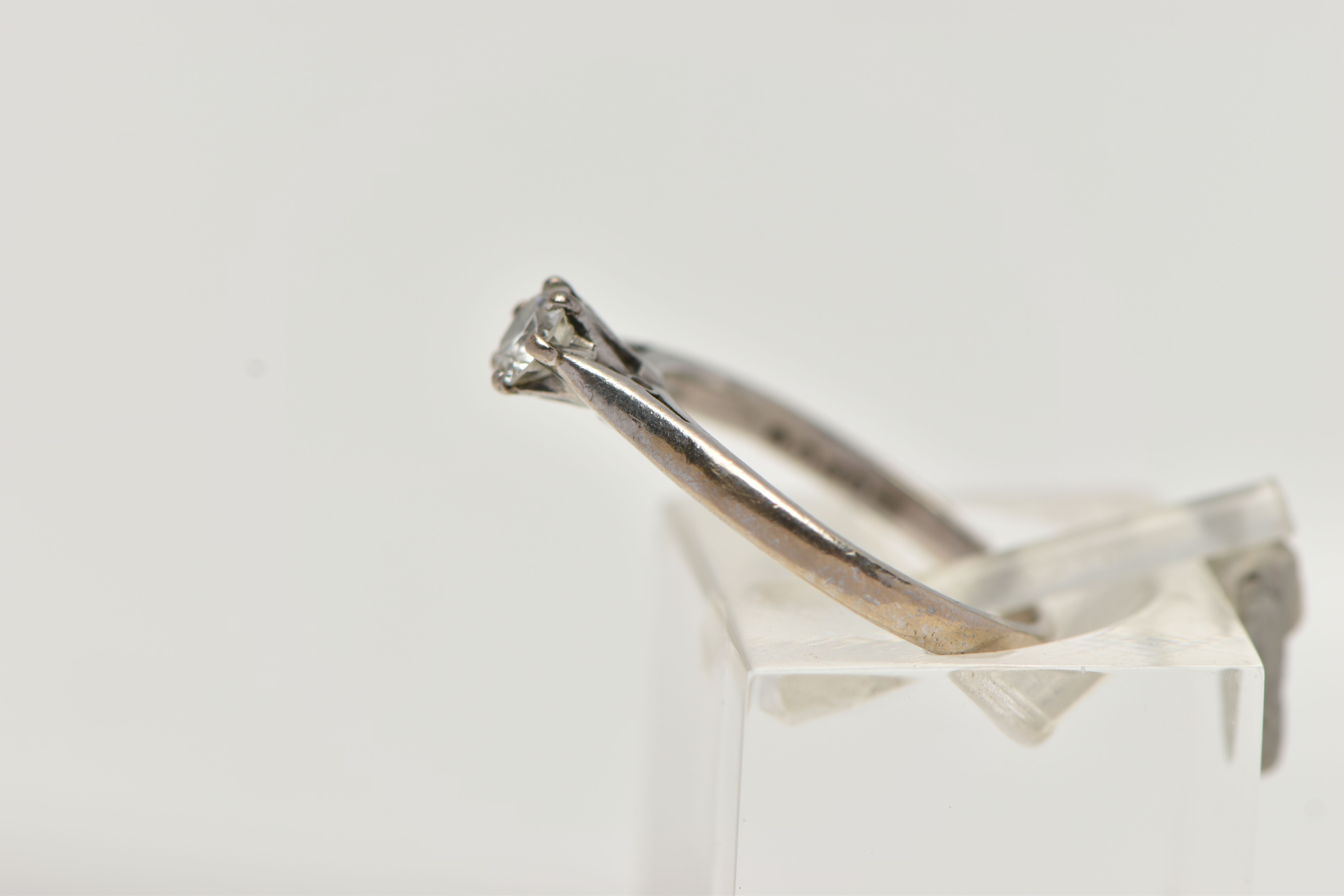 AN 18CT WHITE GOLD SINGLE STONE DIAMOND RING, round brilliant cut diamond in a six claw setting, - Image 2 of 4