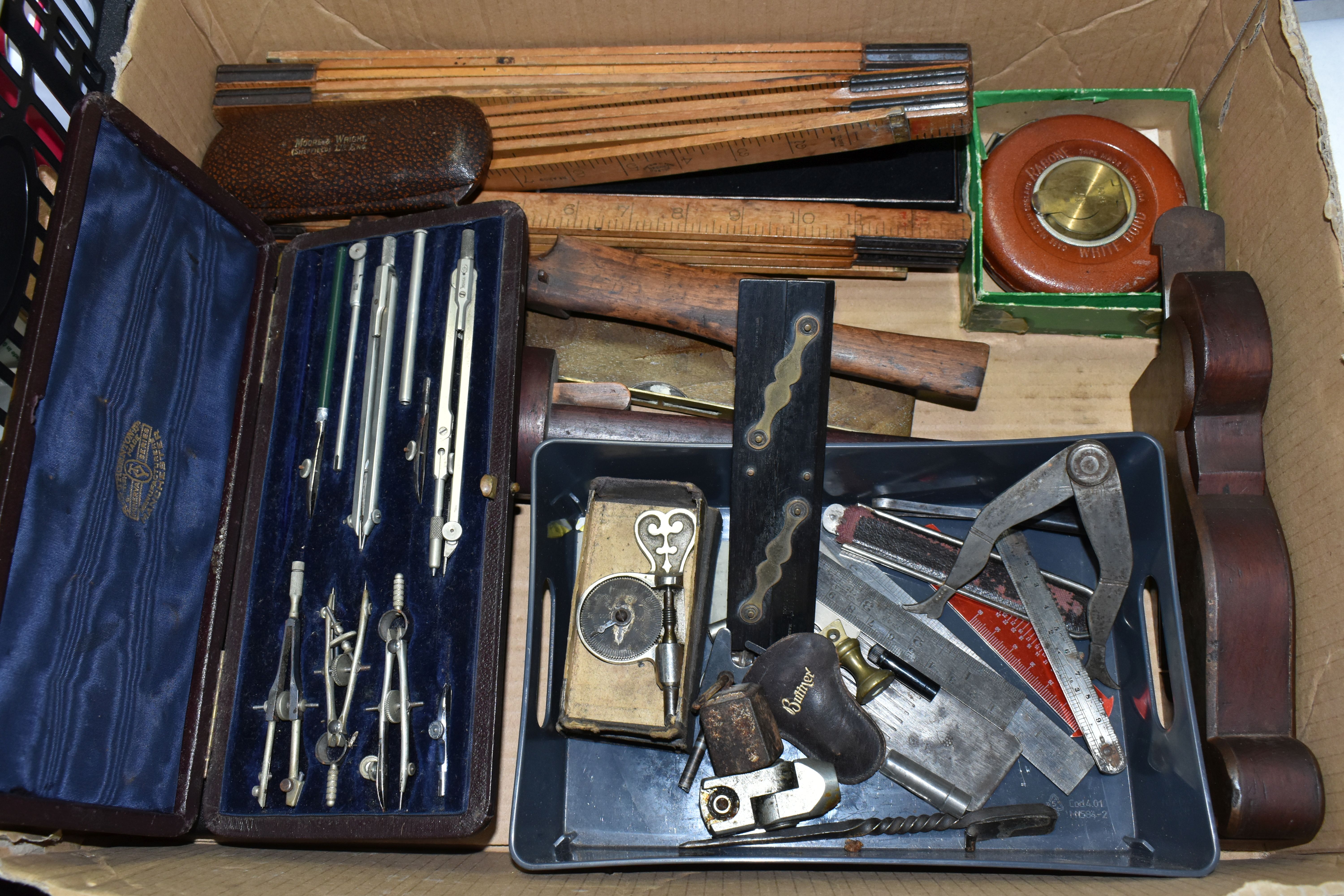 A BOX CONTAINING CARPENTRY AND ENGINEERING TOOLS including a vintage steel footed rebate plane
