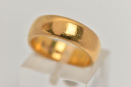 A 22CT GOLD WIDE POLISHED BAND RING, approximate band width 5.9mm, hallmarked 22ct Birmingham,