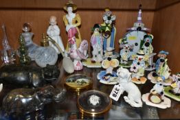 A BOX AND LOOSE CERAMICS, GLASSWARES AND SUNDRY ITEMS, to include ten Italian Zampiva Clowns figures