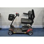 A GOGO ELITE TRAVELER MOBILITY SCOOTER with charger and NO KEY (UNTESTED)