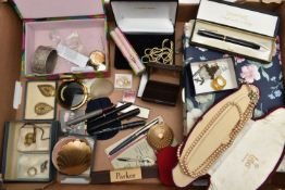 A BOX OF ASSORTED ITEMS, to include two jewellery boxes, a boxed imitation pearl necklace, a
