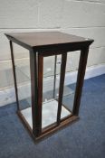 AN EARLY TO MID 20TH CENTURY MAHOGANY TABLE TOP JEWELLERY DISPLAY CABINET, with two glass shelves,