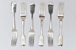 A SET OF SIX VICTORIAN FIDDLE PATTERN TABLE FORKS, engraved with initial 'W', maker Charles Lias,