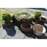 A LARGE VINATGE IRON RETANGULAR PLANTER width 92cm depth 58cm height 38cm four circular planters and