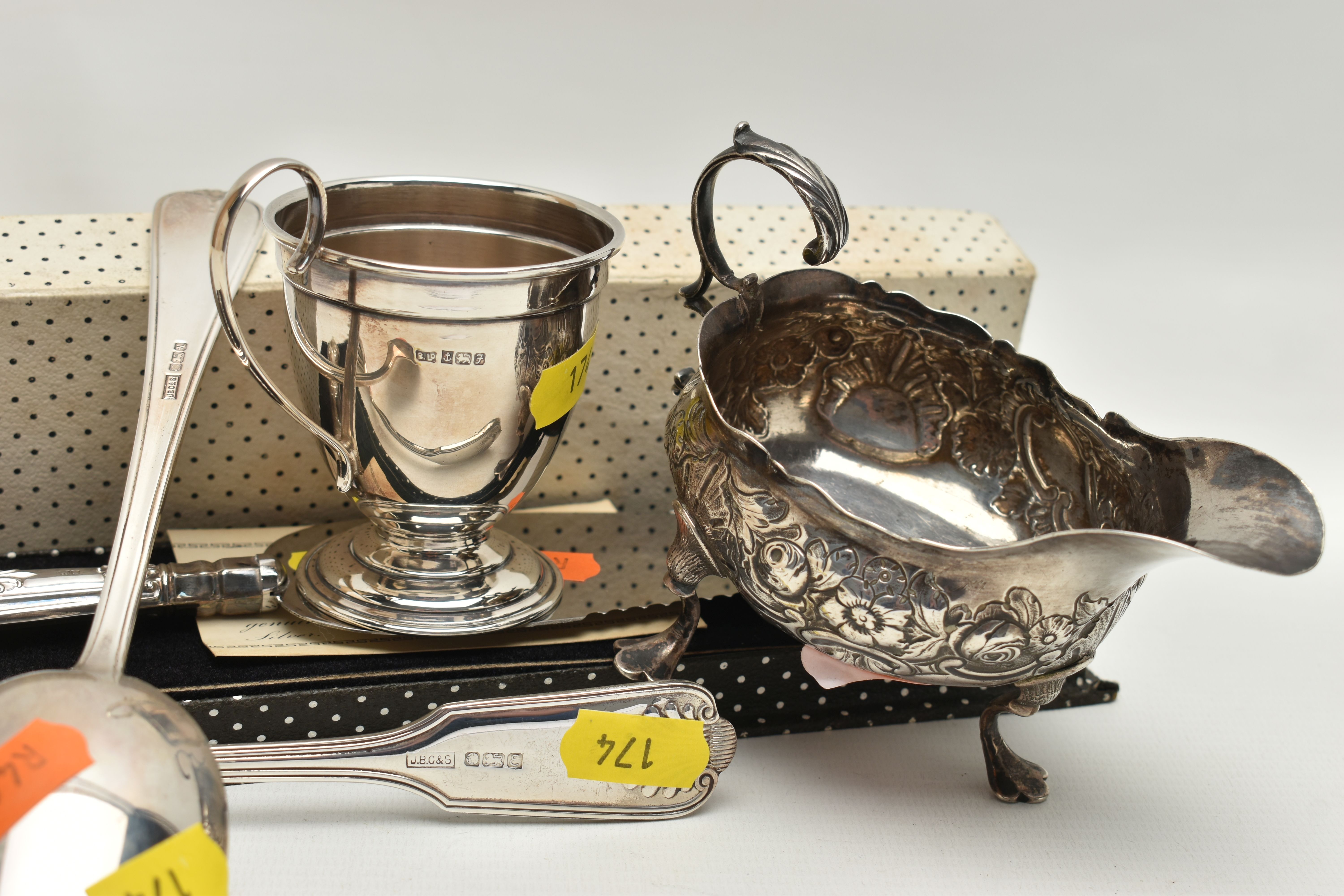 A SMALL PARCEL OF SILVER, comprising a George III silver sauce boat of oval form with S scroll - Image 4 of 5