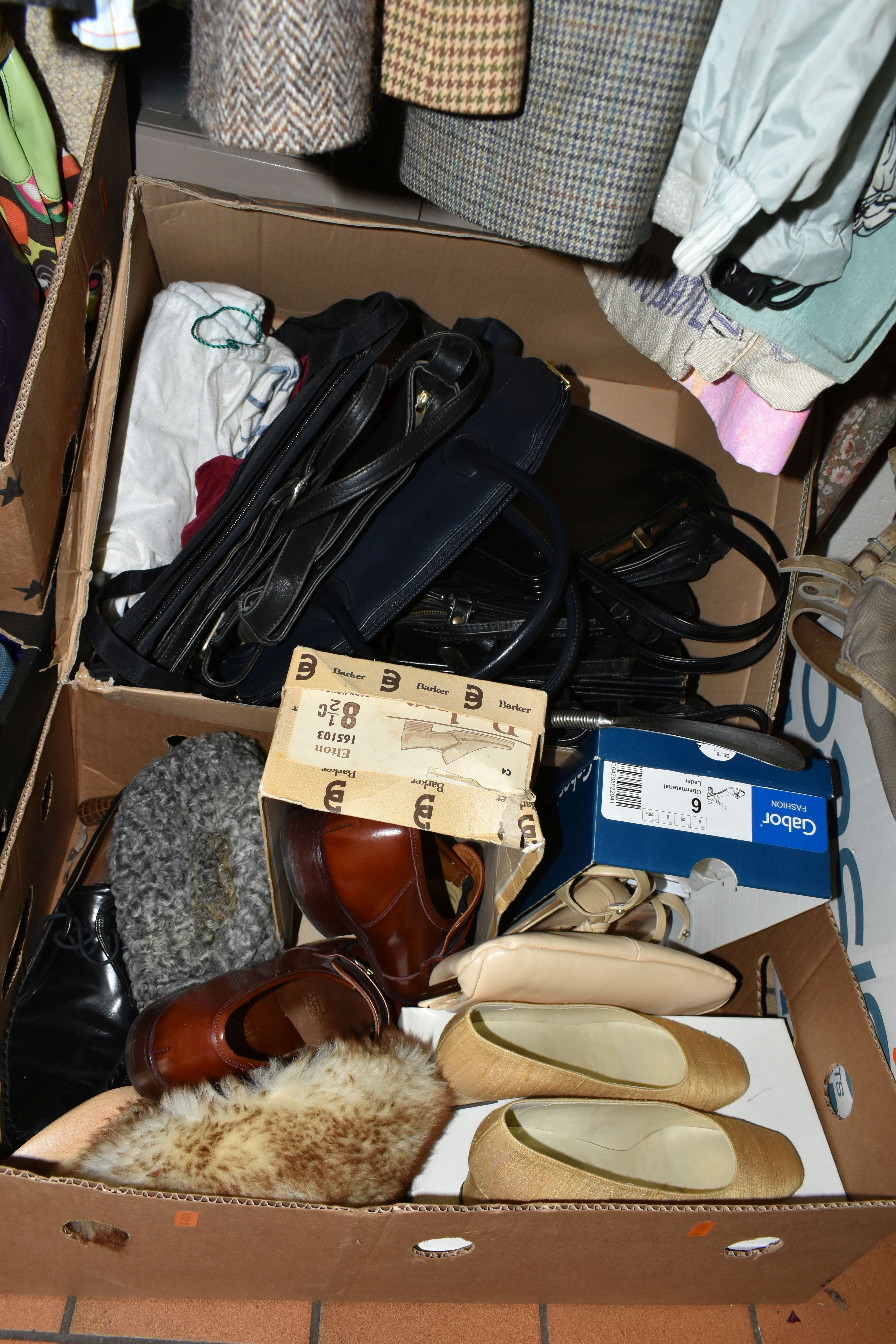 EIGHT BOXES AND LOOSE CLOTHING, to include a men's Daks wool suit, a Harris Meyer Saddle Master - Bild 5 aus 20