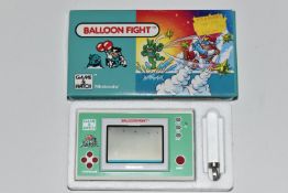 BALLOON FIGHT GAME & WATCH BOXED, box only contains minor wear and tear, the system's batteries