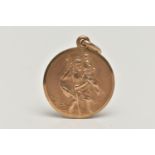 A 9CT GOLD ST.CHRISTOPHER PENDANT, of an oval form, approximate diameter 24.2mm, hallmarked 9ct