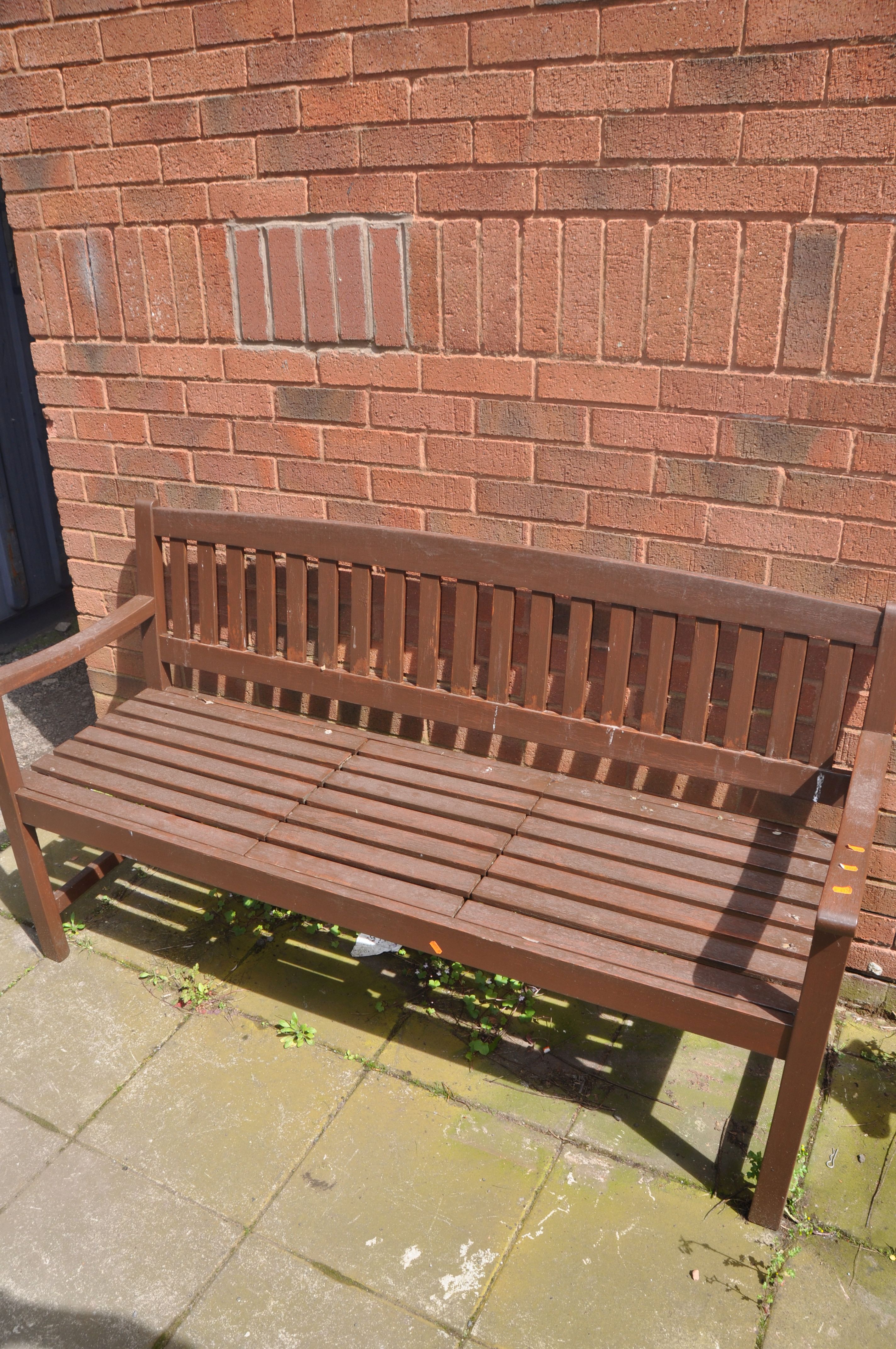 A WOODEN SLATTED GARDEN BENCH with a centre pop up table, length 160cm (condition:-centre table - Image 3 of 3