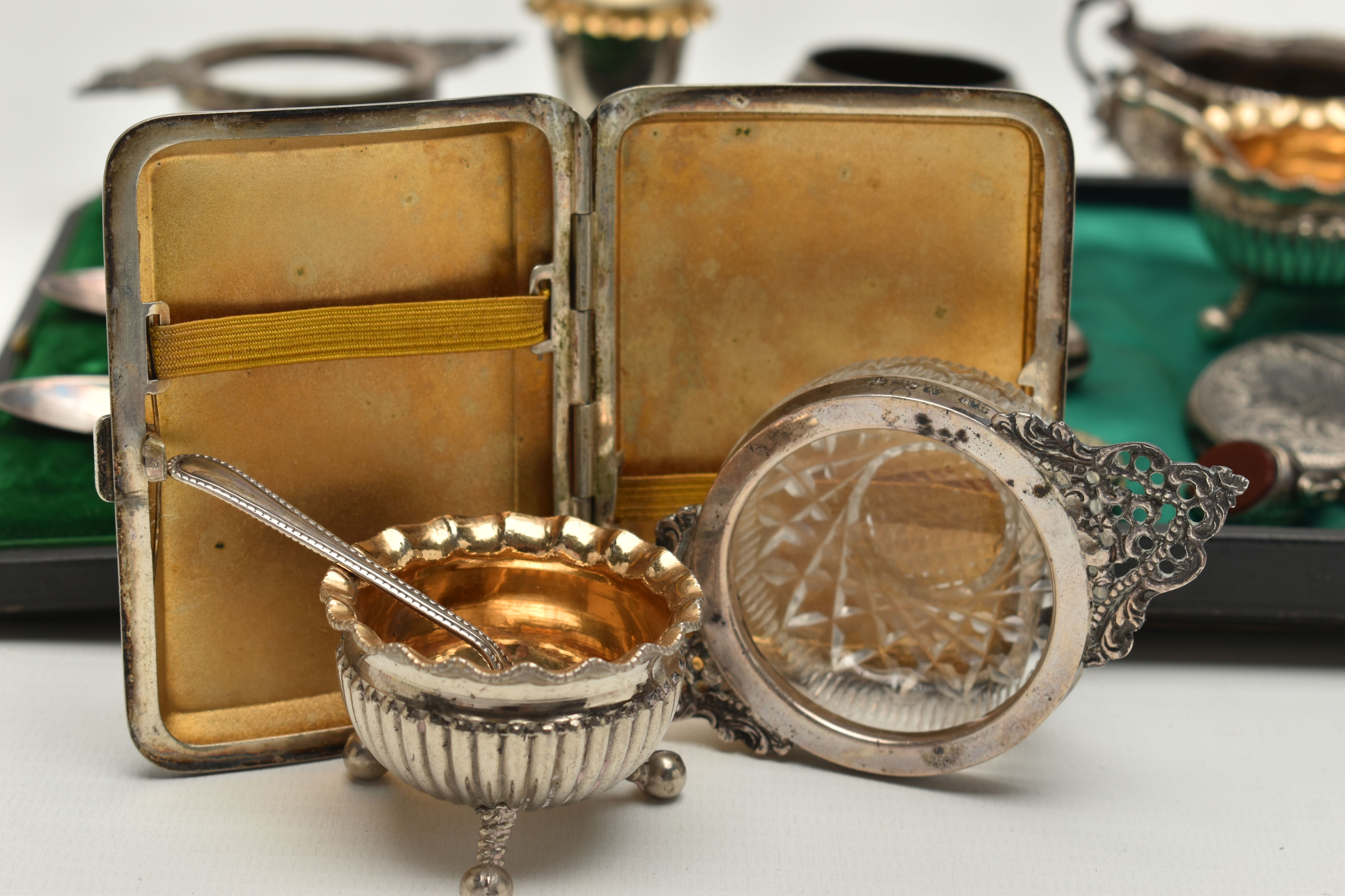 A BOX OF ASSORTED SILVER ITEMS, to include a cased set of six old English pattern silver - Image 4 of 14