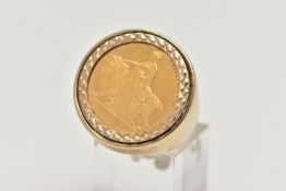 A GENTS FULL SOVEREIGN RING, Elizabeth II 2019 sovereign depicting Una and the Lion, textured mount,