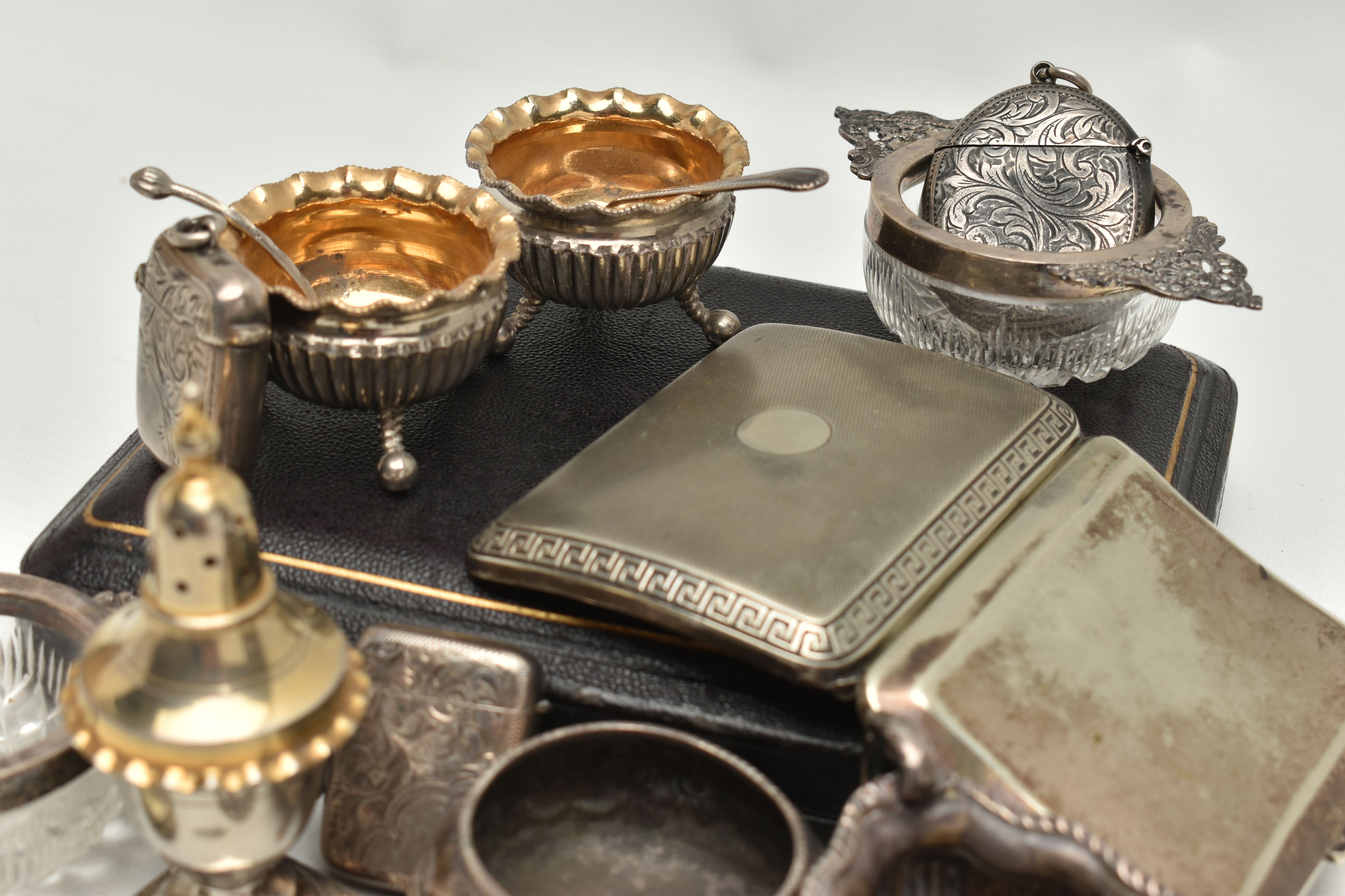 A BOX OF ASSORTED SILVER ITEMS, to include a cased set of six old English pattern silver - Image 14 of 14