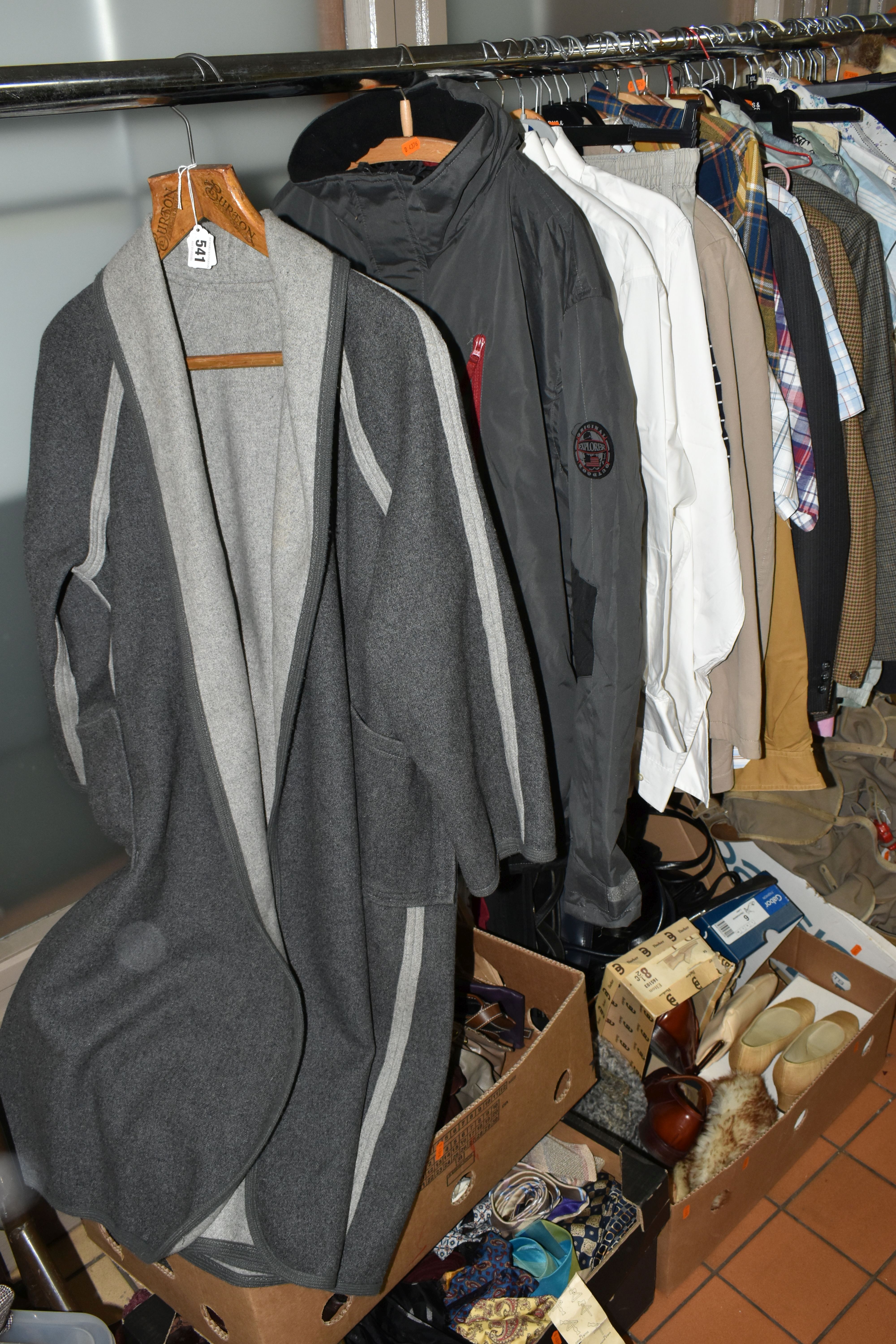 EIGHT BOXES AND LOOSE CLOTHING, to include a men's Daks wool suit, a Harris Meyer Saddle Master - Bild 8 aus 20