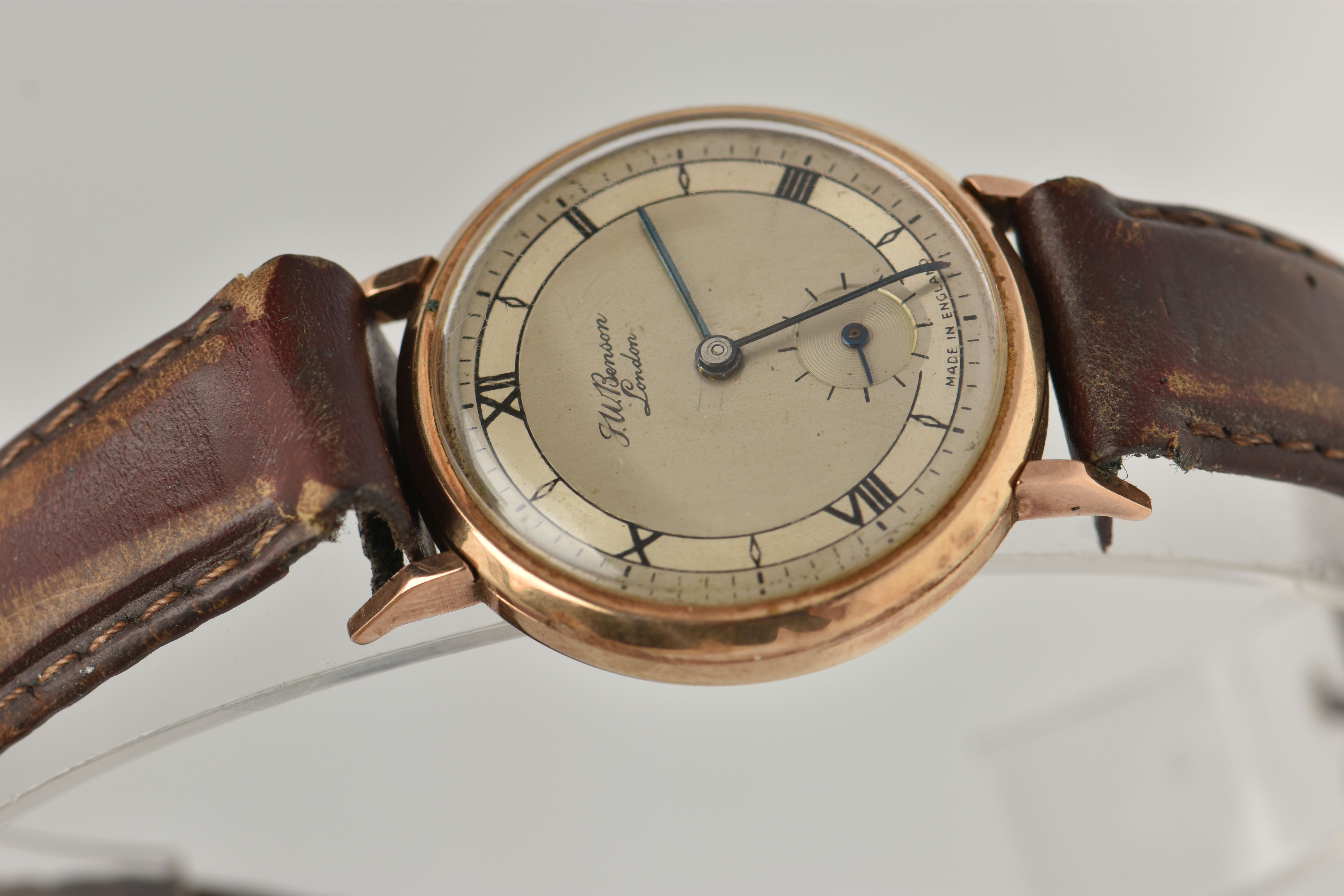 A GENTS 9CT GOLD 'J.W.BENSON' WRISTWATCH, manual wind (missing crown), round silvered dial signed ' - Bild 2 aus 6