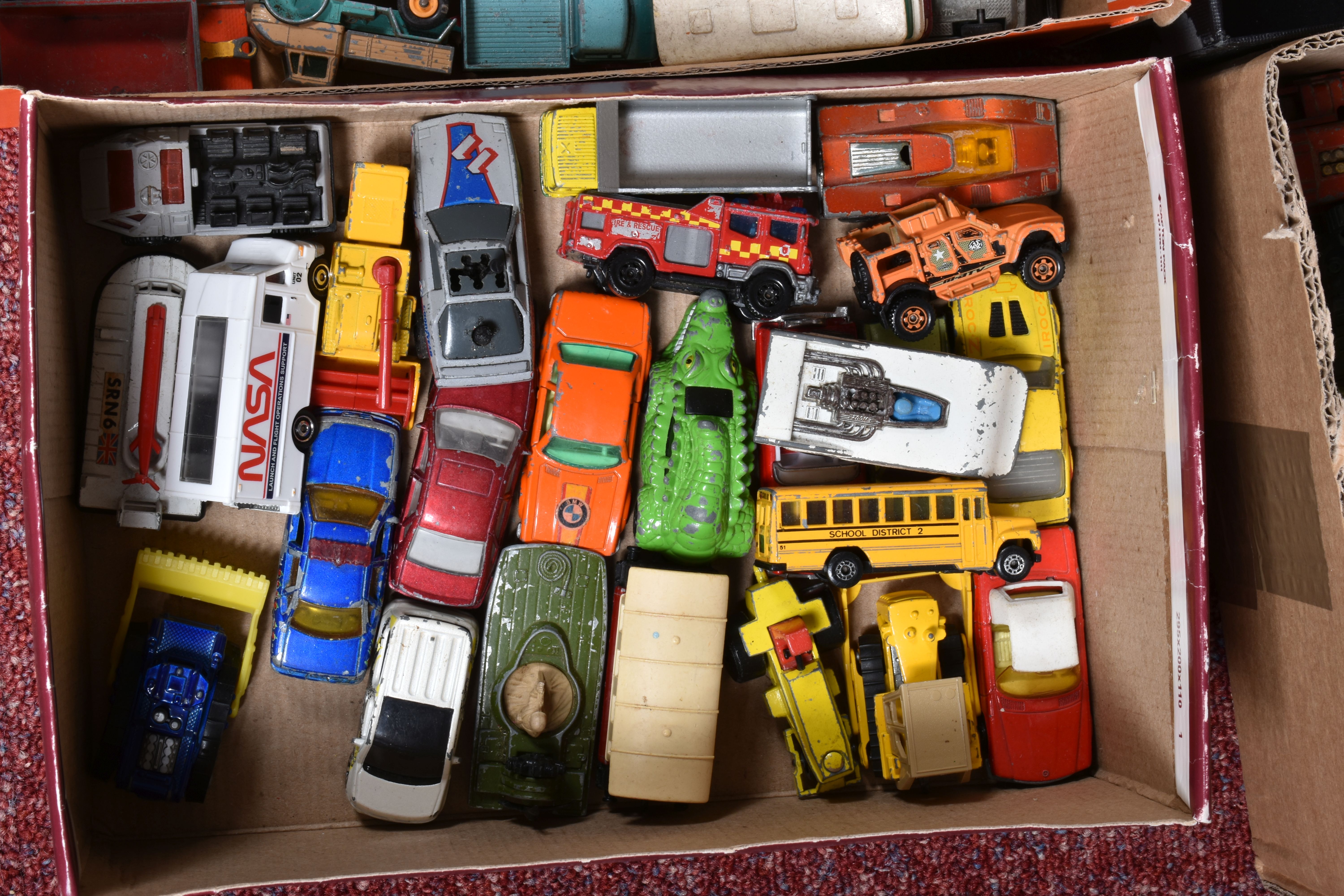 A QUANTITY OF UNBOXED PLAYWORN DIECAST MATCHBOX VEHICLES, presented in six boxes to include - Image 5 of 7