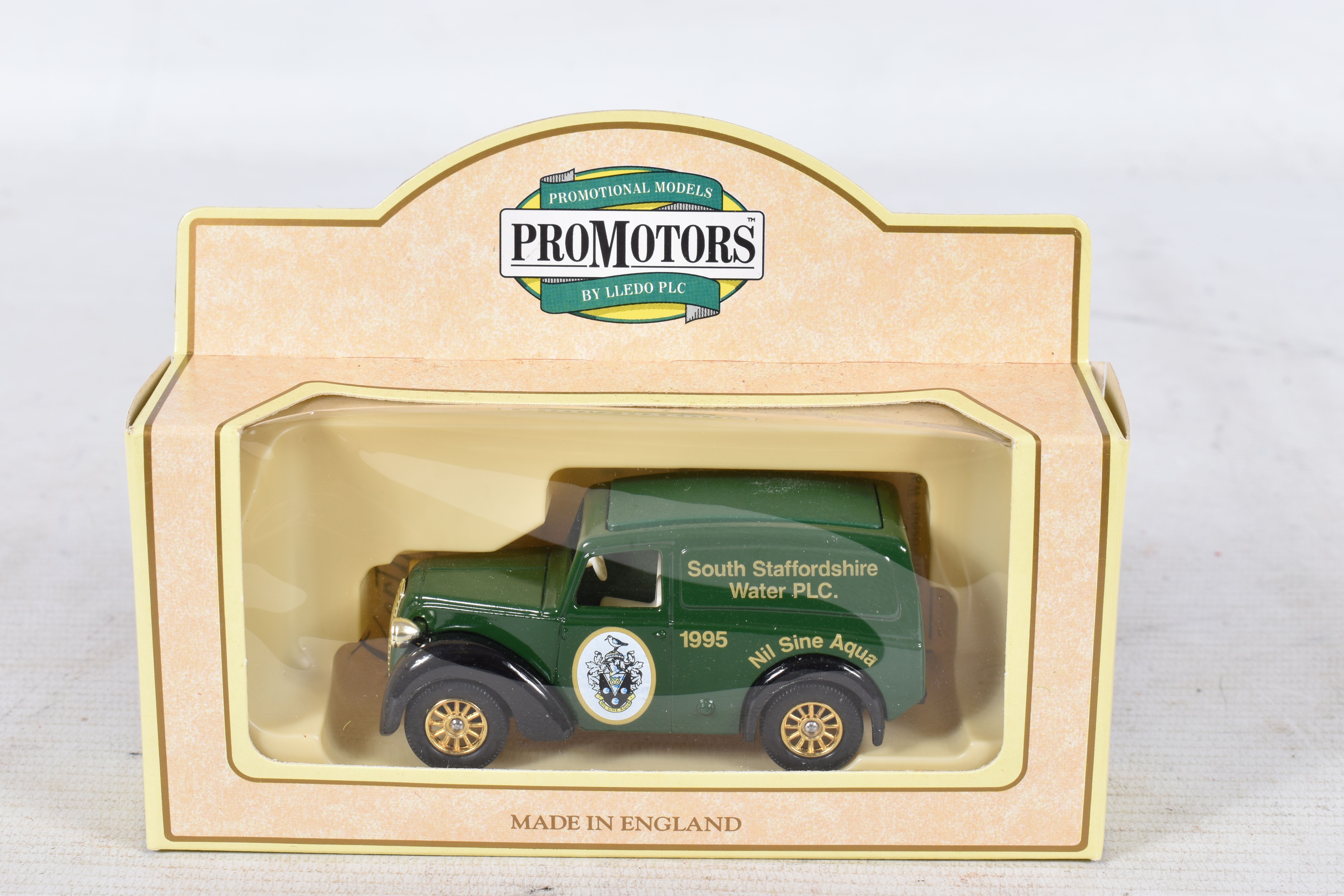 A QUANTITY OF UNBOXED AND ASSORTED PLAYWORN DIECAST VEHICLES, to include Spot-On Humber Super - Image 8 of 27