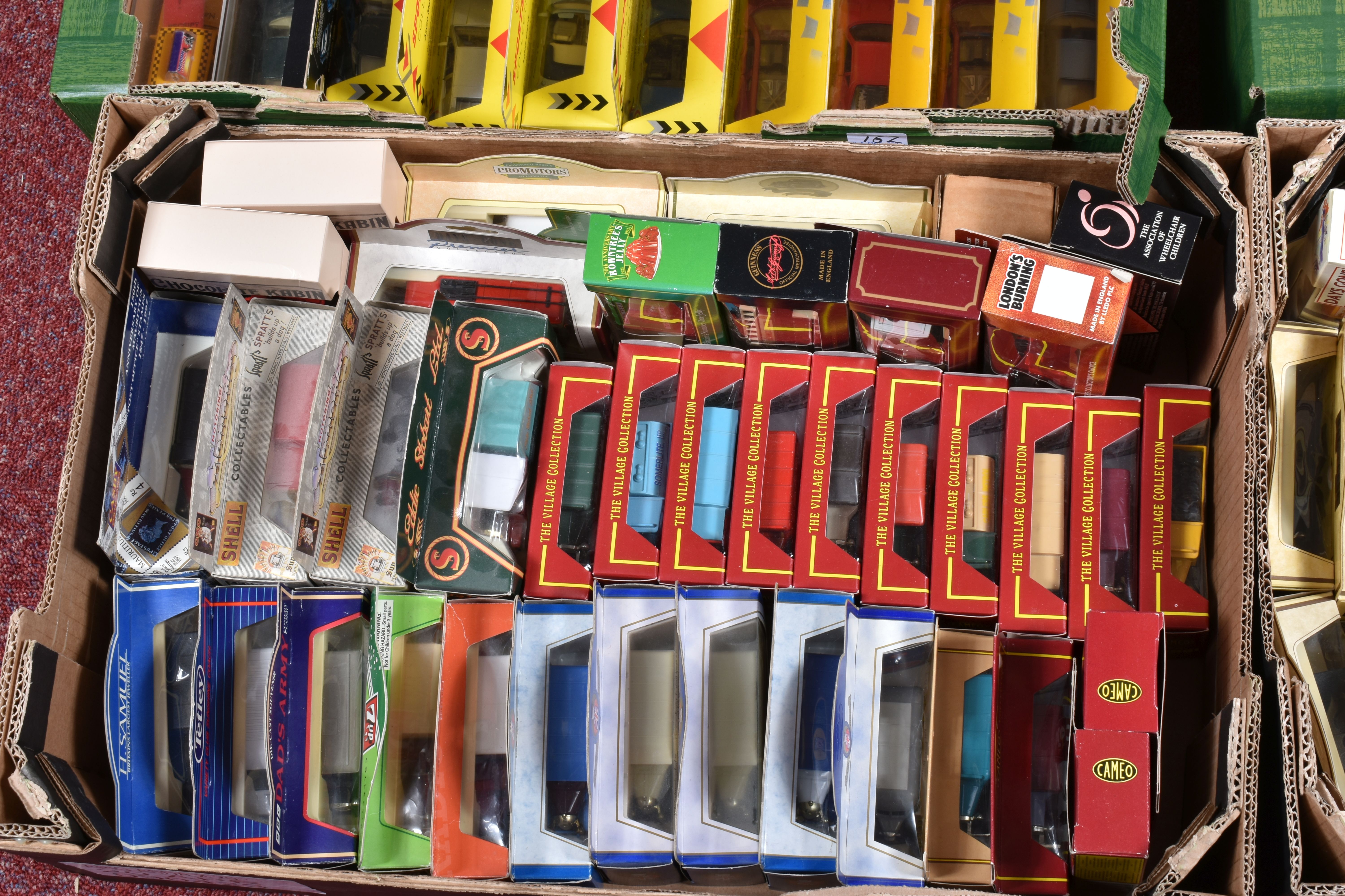 A QUANTITY OF MAINLY BOXED MODERN DIECAST VEHICLES, Lledo Days Gone including early issues, - Image 2 of 15