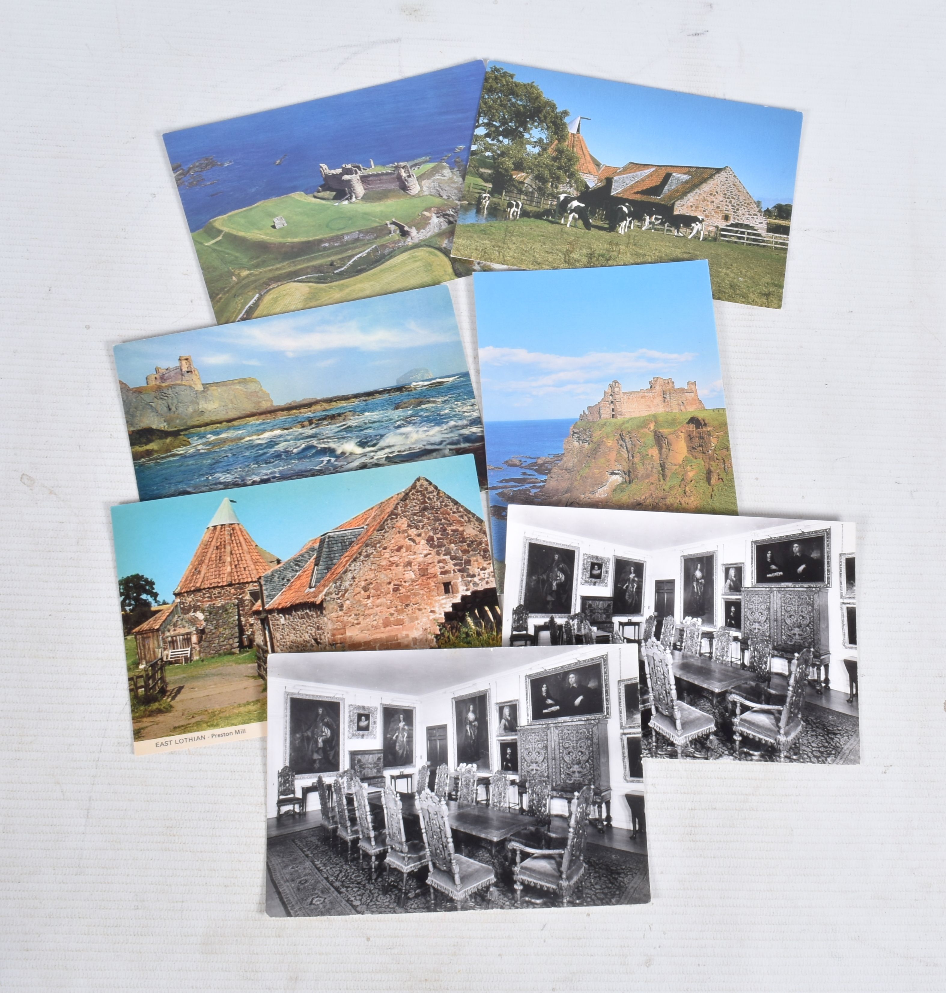 POSTCARDS, a tray containing postcards to various towns and villages in Scotland, approximately - Image 10 of 10