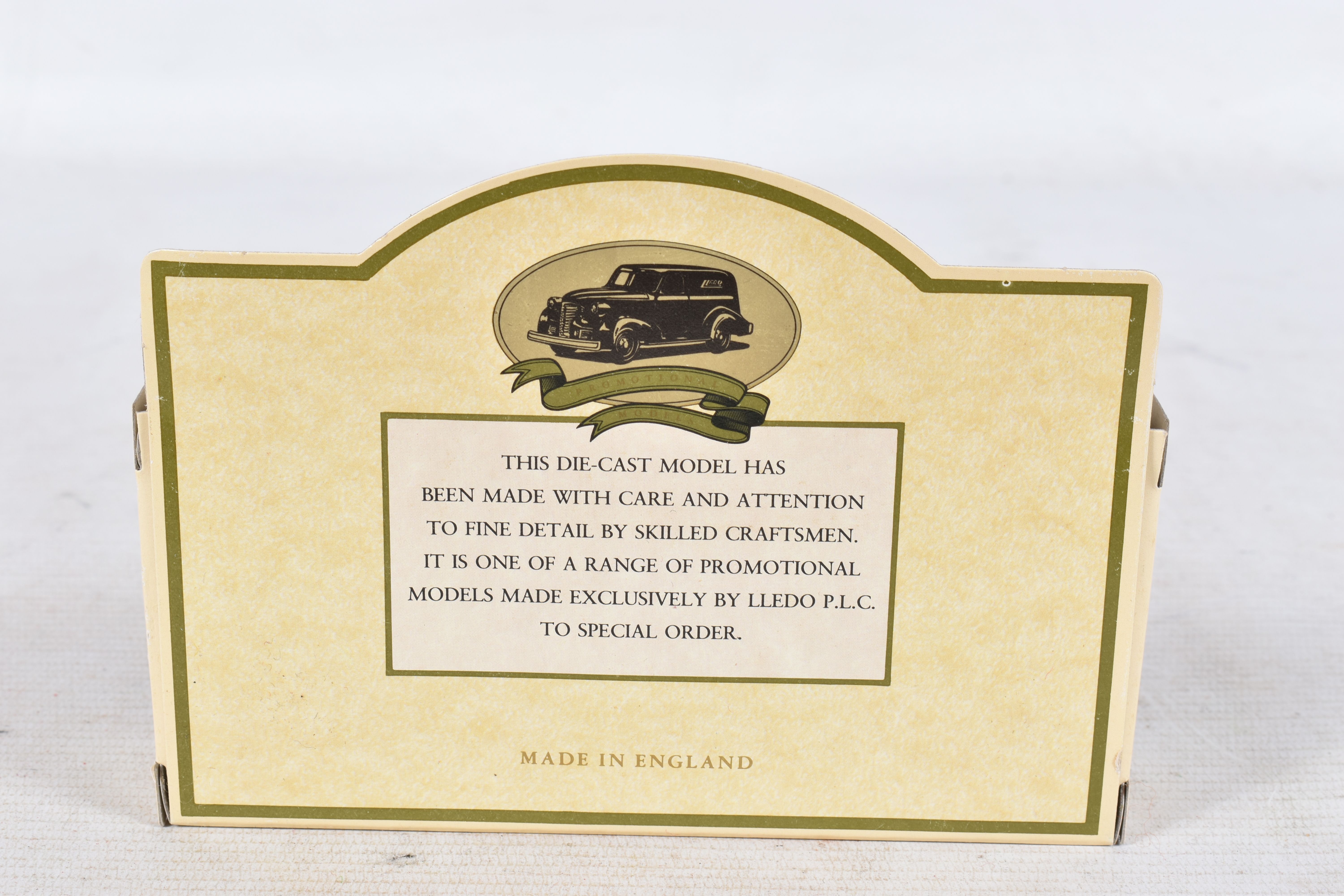 A QUANTITY OF UNBOXED AND ASSORTED PLAYWORN DIECAST VEHICLES, to include Spot-On Humber Super - Image 7 of 27