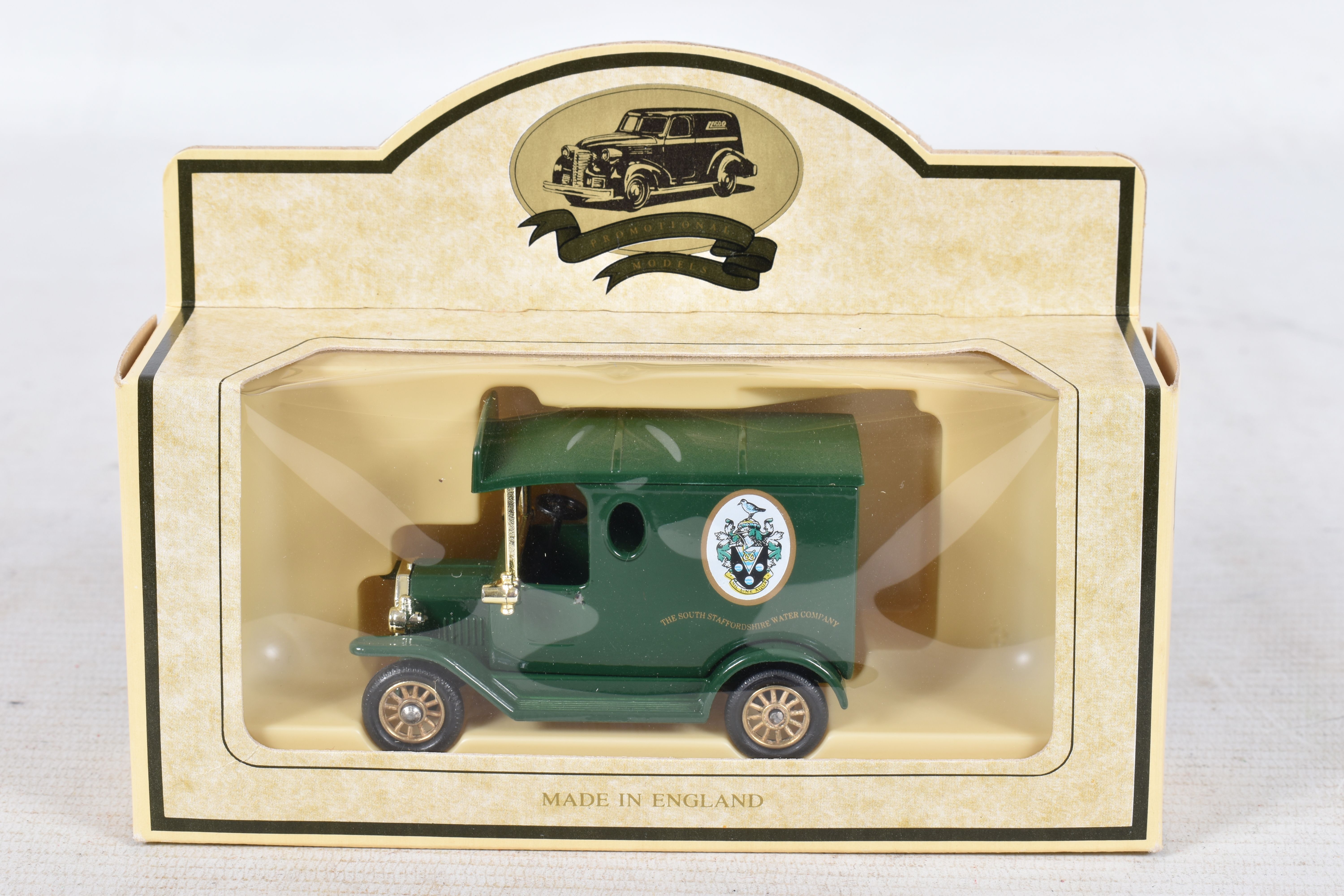 A QUANTITY OF UNBOXED AND ASSORTED PLAYWORN DIECAST VEHICLES, to include Spot-On Humber Super - Image 16 of 27