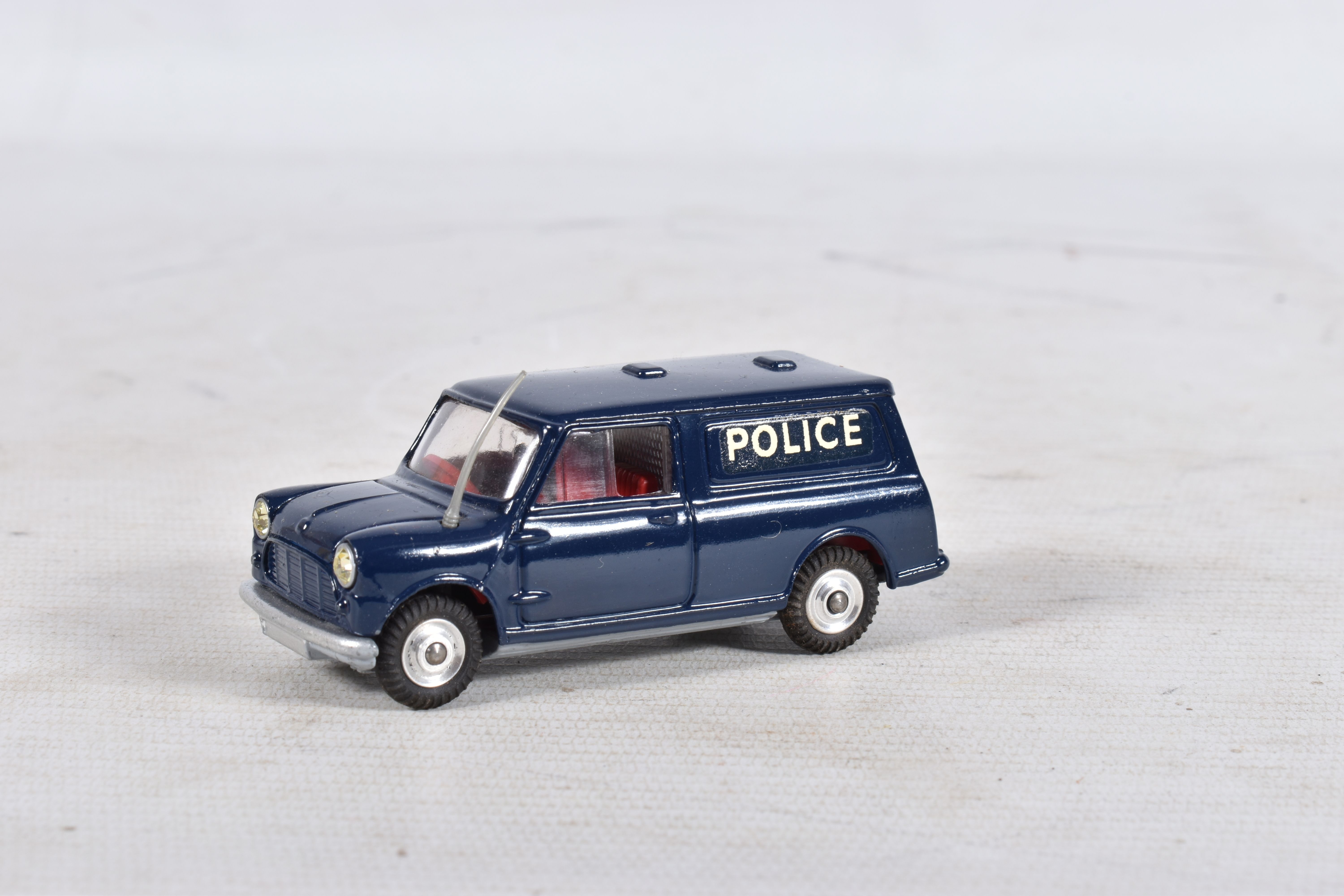 A BOXED CORGI TOYS B.M.C. MINI POLICE VAN WITH TRACKER DOG, No.448, appears complete with - Image 3 of 11
