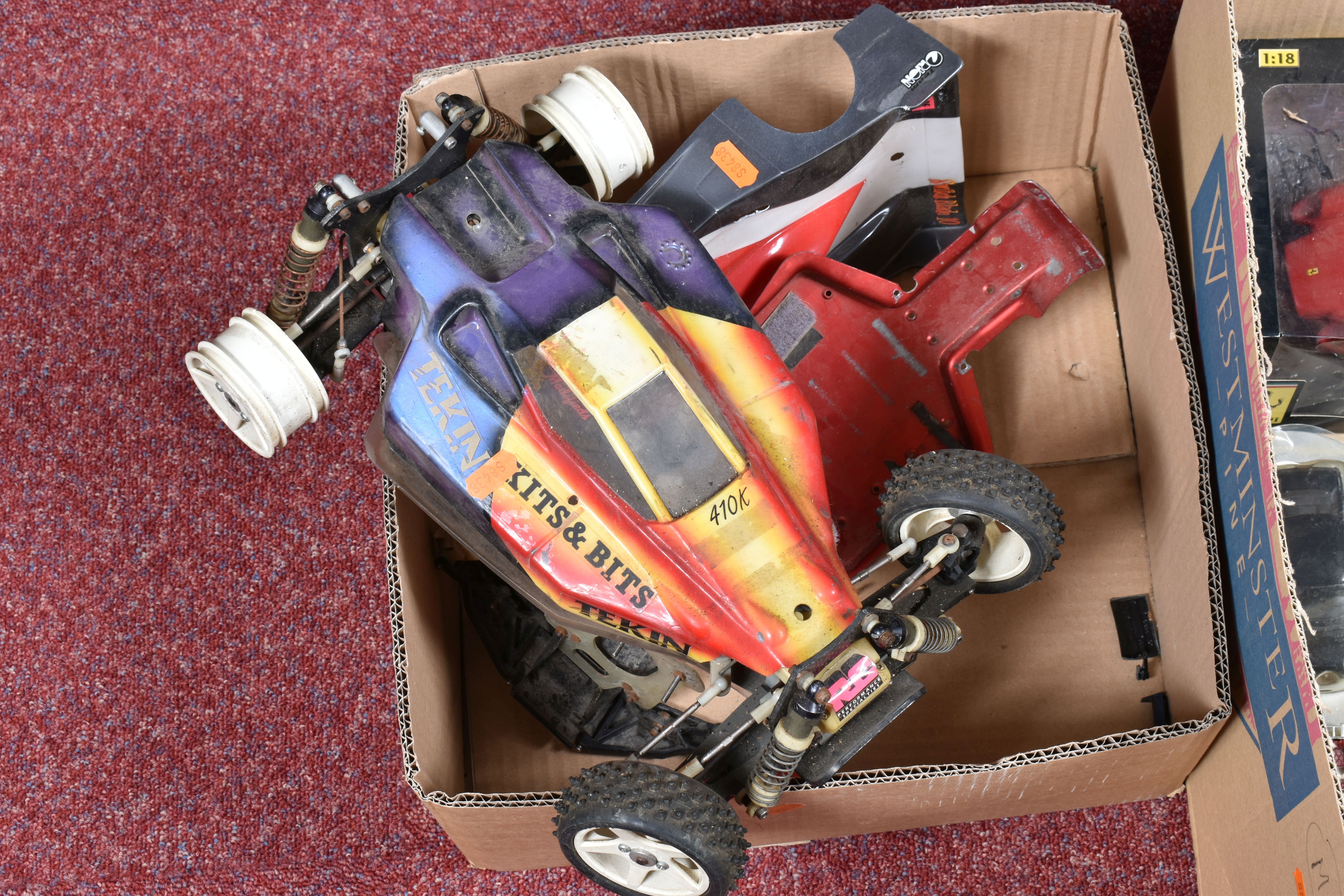 A QUANTITY OF UNBOXED AND ASSORTED PLAYWORN DIECAST VEHICLES, to include Corgi Toys The Beatles - Image 4 of 4