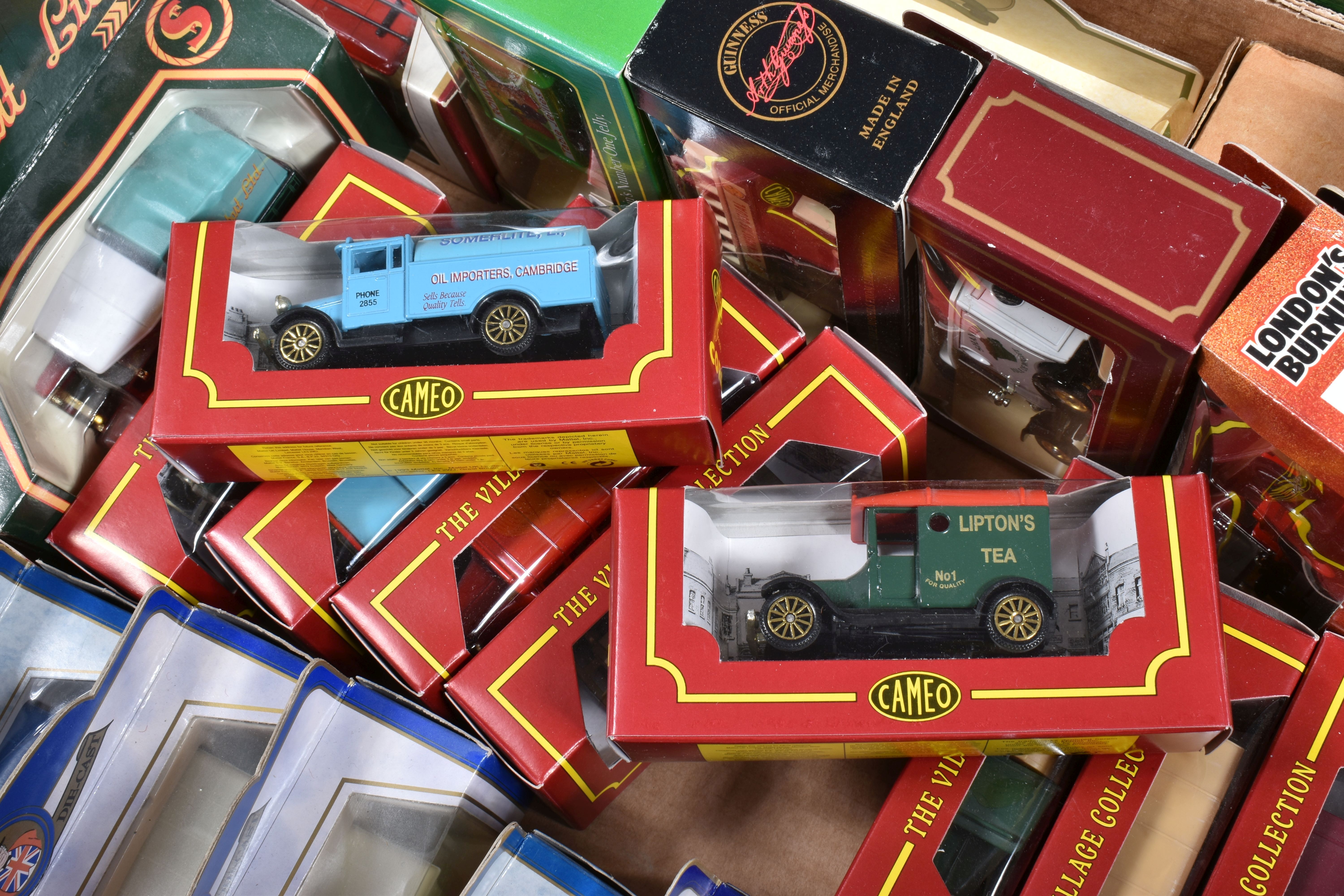 A QUANTITY OF MAINLY BOXED MODERN DIECAST VEHICLES, Lledo Days Gone including early issues, - Image 4 of 15