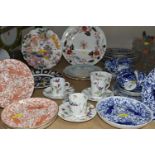 A SMALL COLLECTION OF ROYAL CROWN DERBY AND COPELAND CHINA WARES, comprising nine 20.5 cm blue