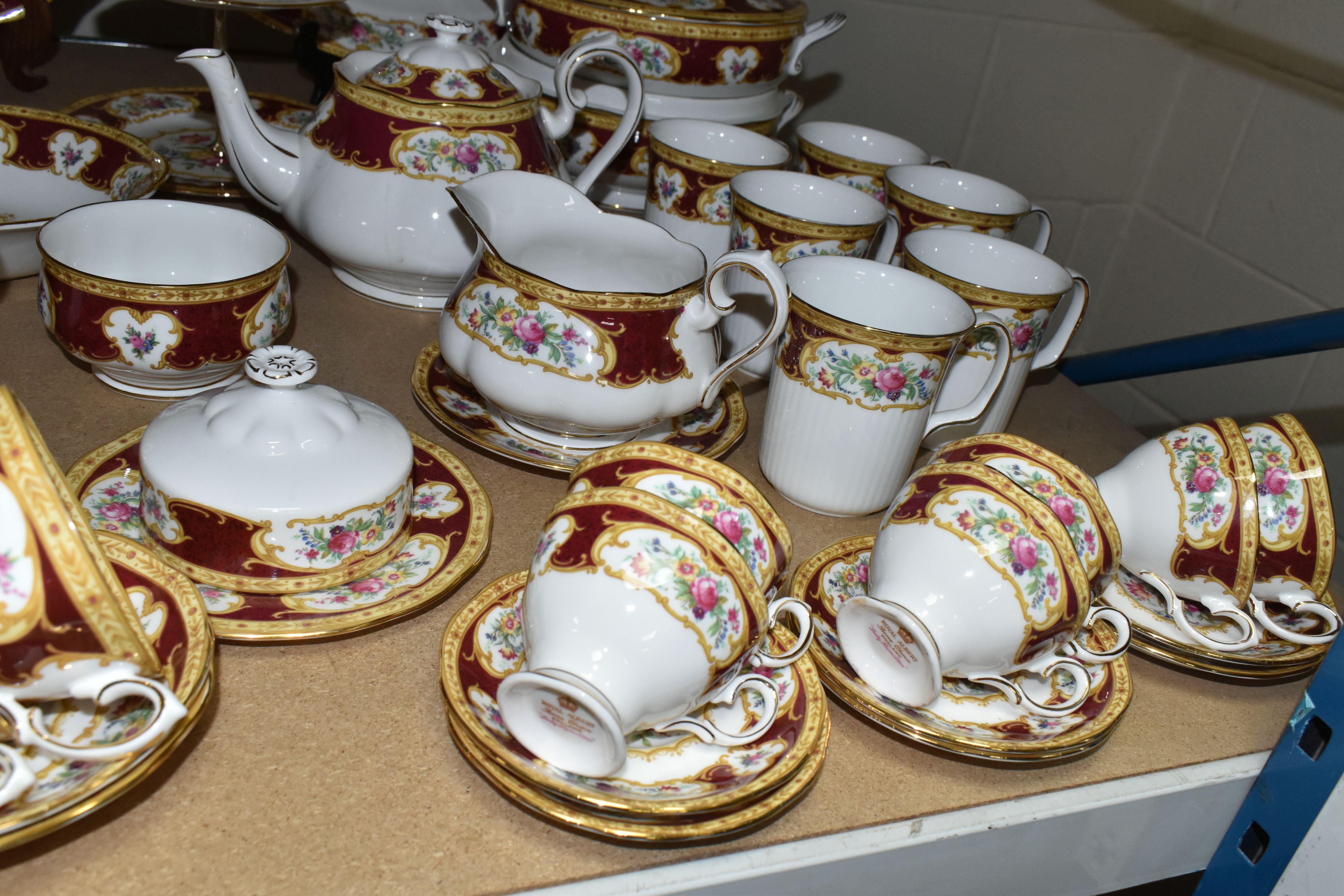A SEVENTY EIGHT PIECE ROYAL ALBERT 'LADY HAMILTON' DINNER SERVICE, comprising a meat plate, two - Image 8 of 8