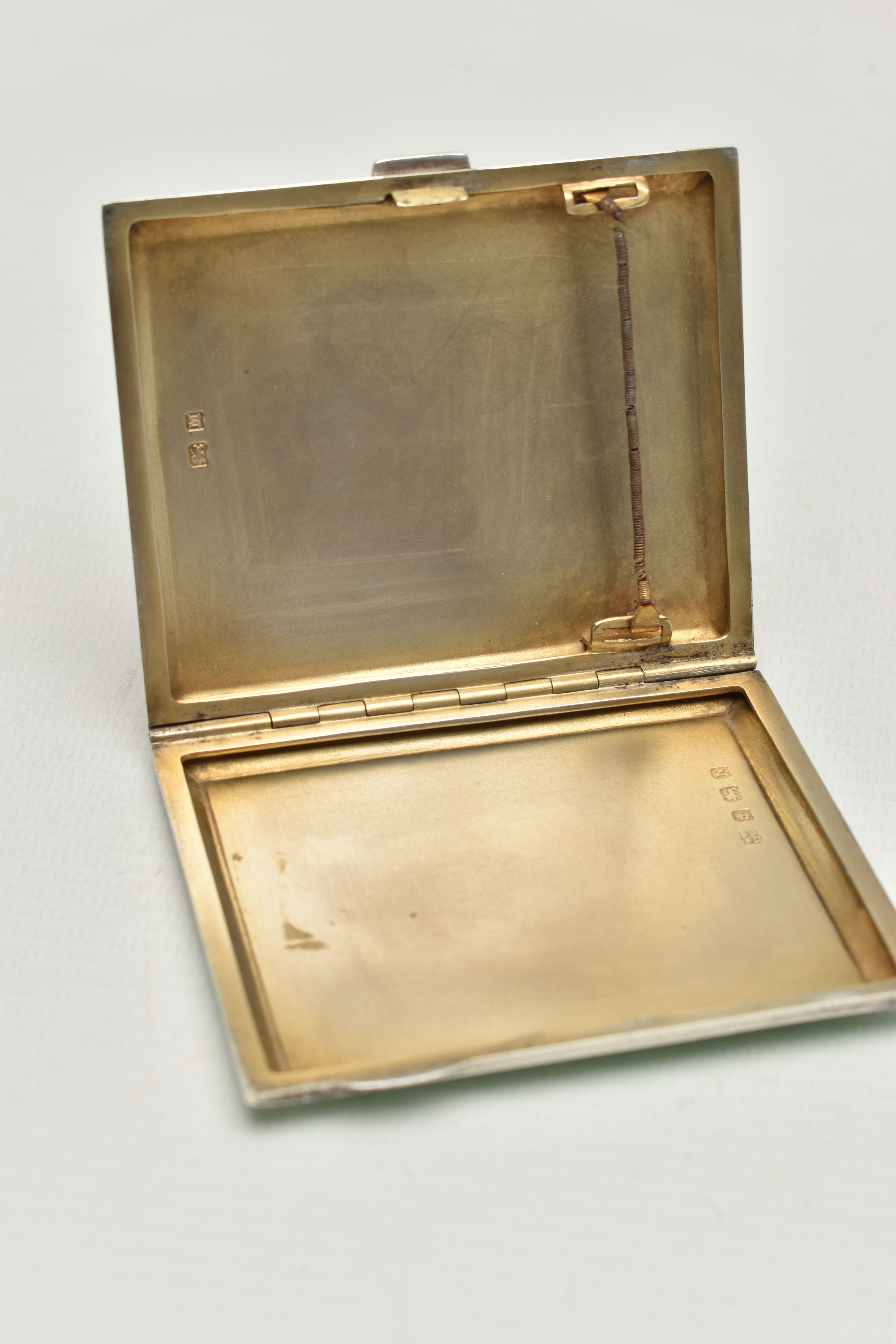 A SILVER AND GUILLOCHE ENAMEL CIGARETTE CASE, rectangular form case, mint green guilloche enamel - Image 3 of 4