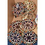 EIGHT ROYAL CROWN DERBY IMARI PATTERN PLATES, date cypher 1917, diameter 15cm (8) (Condition report: