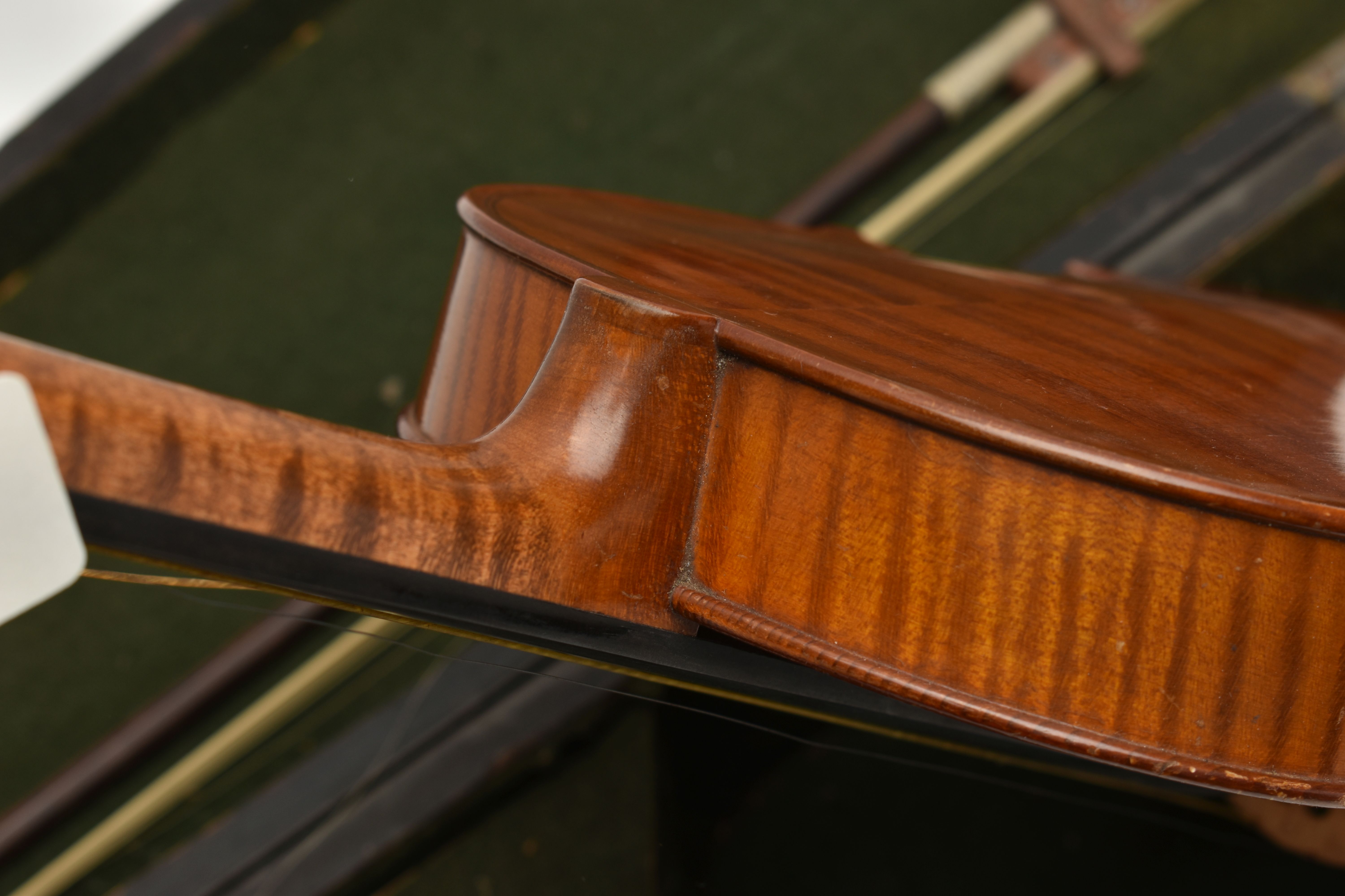 AN EARLY 20TH CENTURY VIOLIN BY JEAN-BAPTISTE COLIN WITH TWO PIECE BACK, bears paper label to the - Image 10 of 12