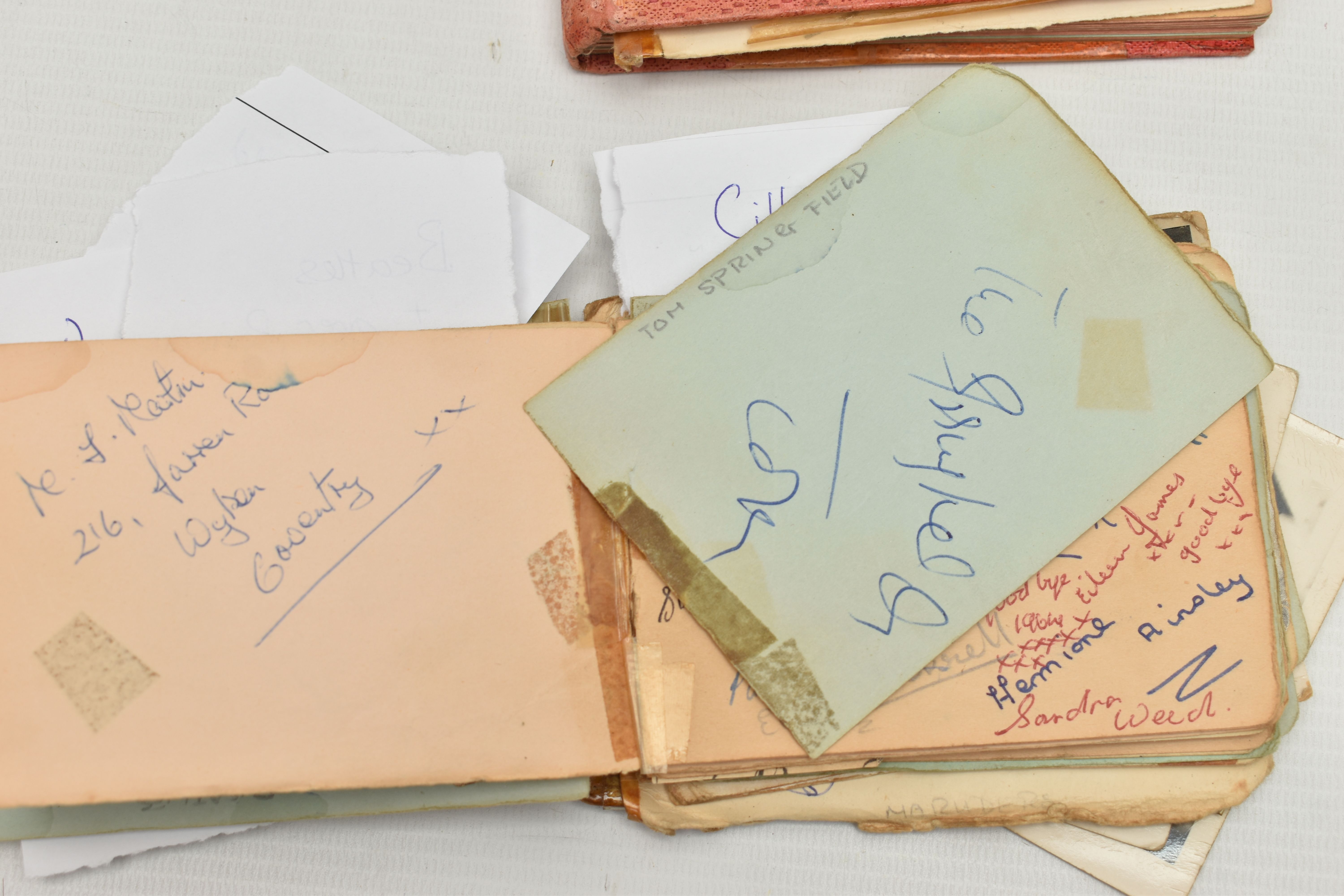 THE BEATLES AUTOGRAPHS, two autograph albums and two photographs, the Woburn Abbey autograph book is - Image 17 of 22