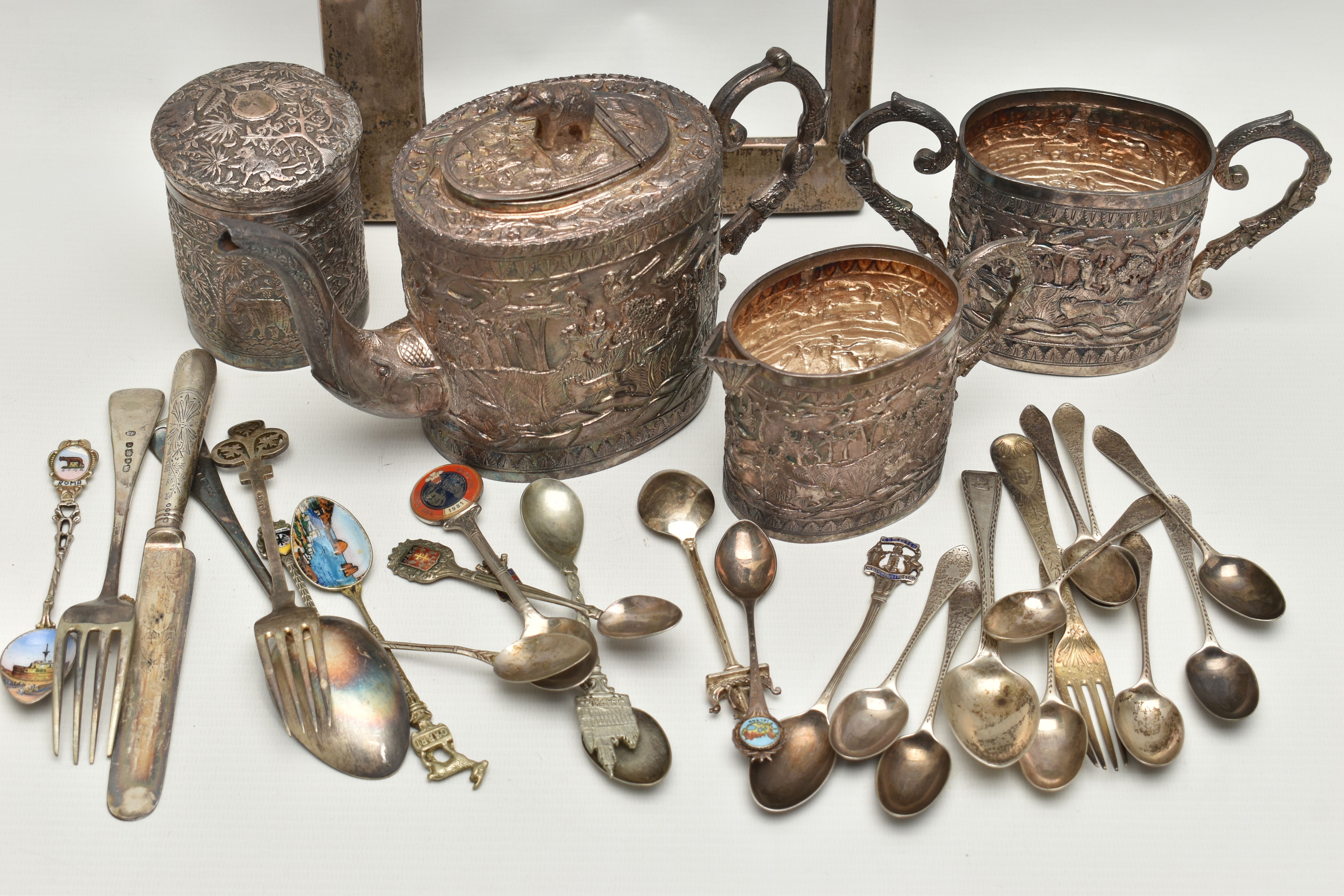 A BOX OF ASSORTED WHITE METAL WARE, to include eight silver teaspoons, a silver fork, a single - Image 6 of 11