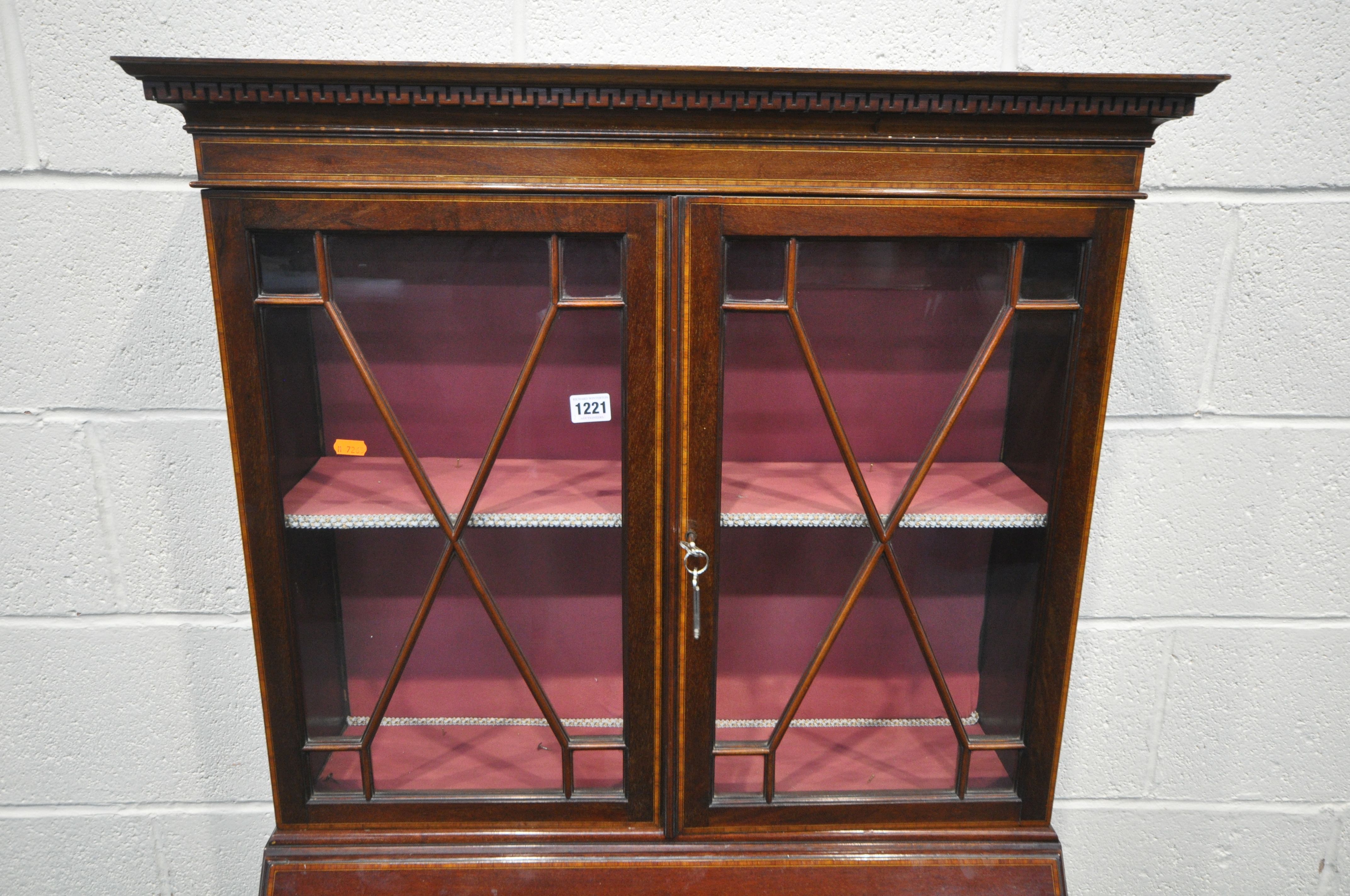 AN EDWARDIAN MAHOGANY AND CROSSBANDED BUREAU BOOKCASE, of smaller proportions, with double glazed - Image 3 of 4