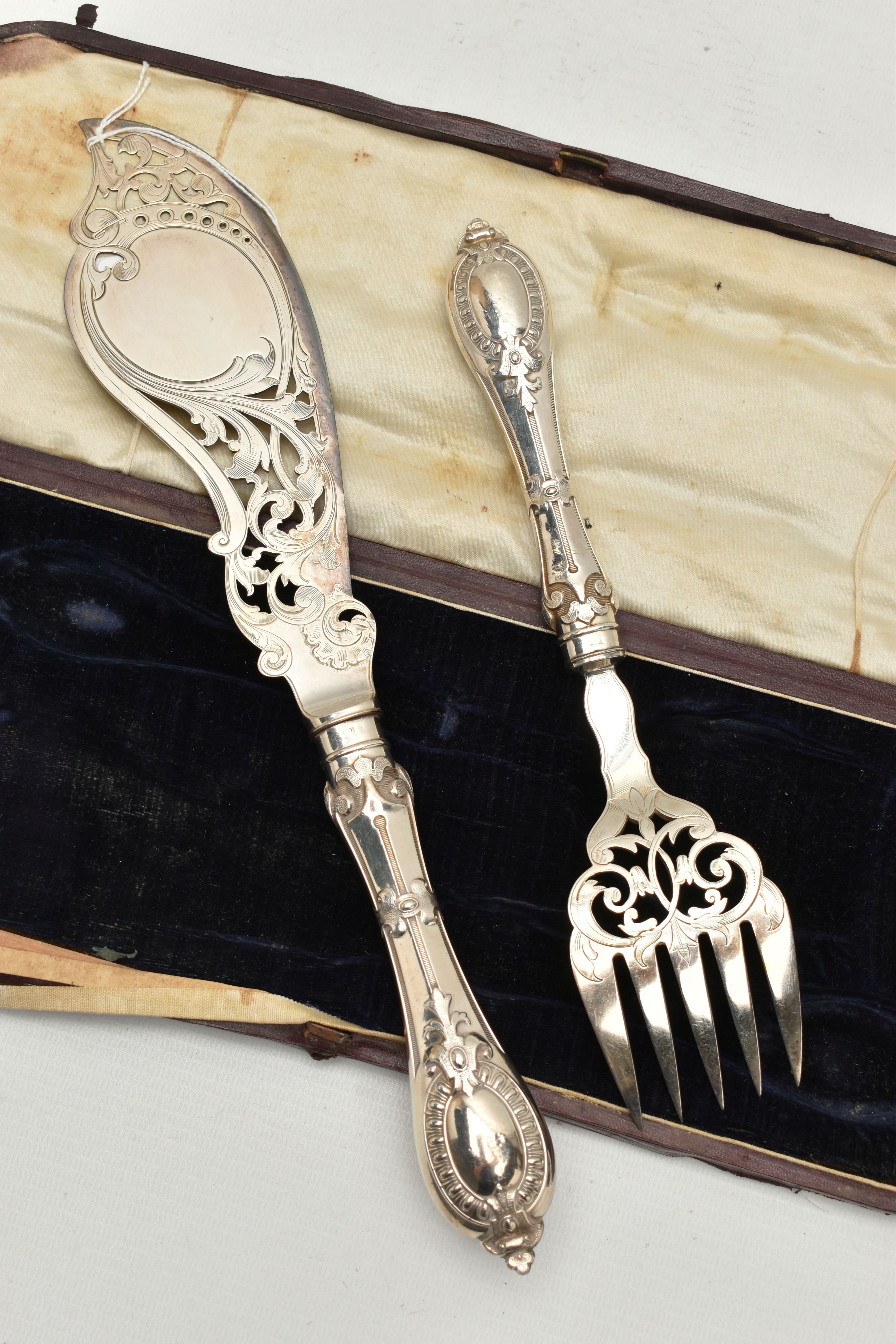 A CASED MID VICTORIAN SILVER FISH SERVER SET, comprising of knife and fork server, open work foliage - Image 4 of 5